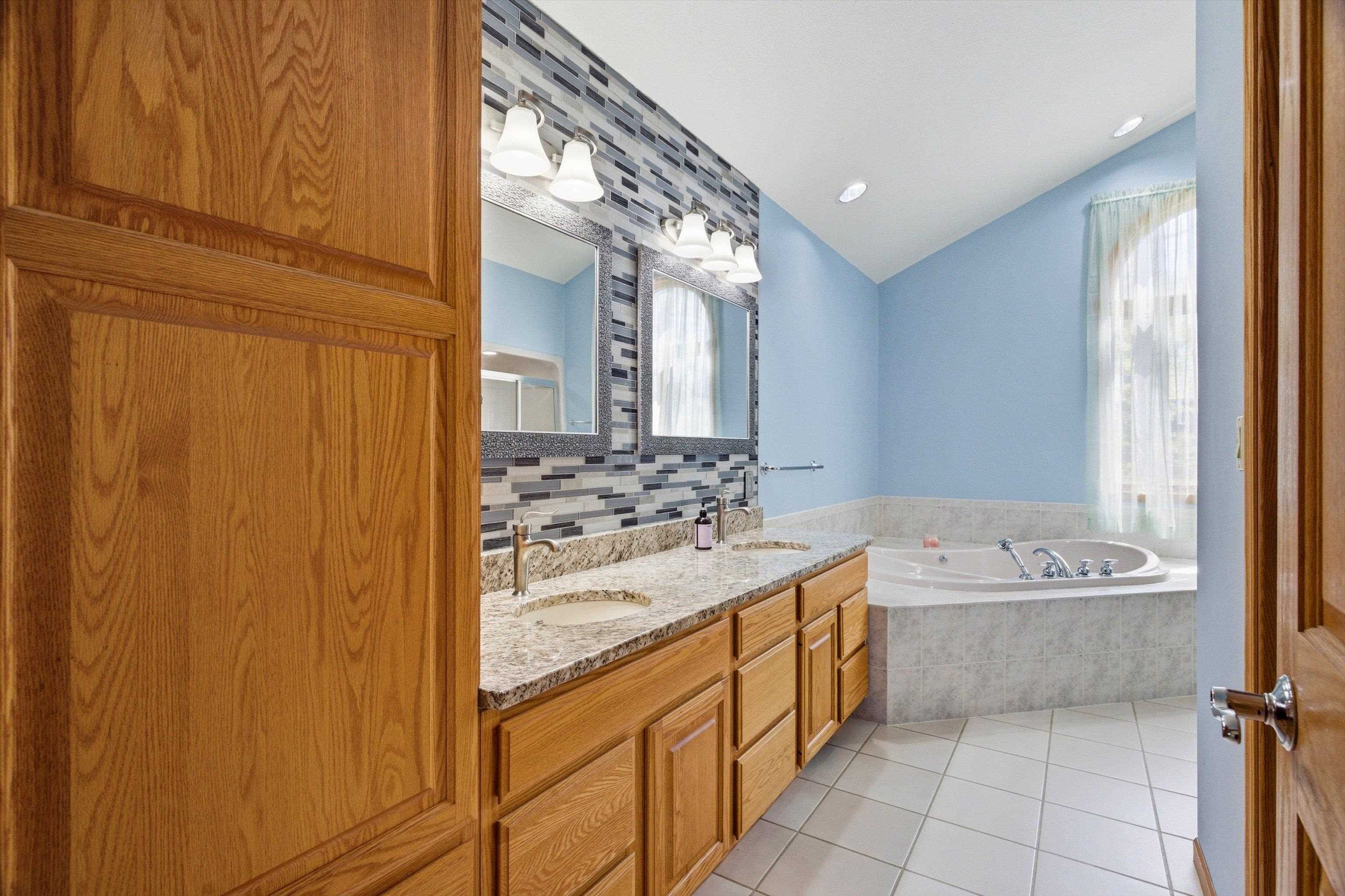 1126 W IVES STREET, Marshfield, Wisconsin 54449, 6 Bedrooms Bedrooms, ,4 BathroomsBathrooms,Residential,For Sale,1126 W IVES STREET,22602100