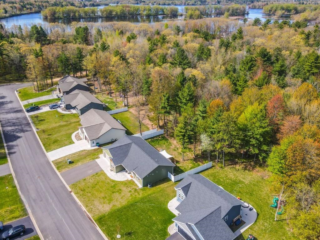 1115 FALL CITY COURT, Mosinee, Wisconsin 54455, 4 Bedrooms Bedrooms, ,2 BathroomsBathrooms,Residential,For Sale,1115 FALL CITY COURT,22602104