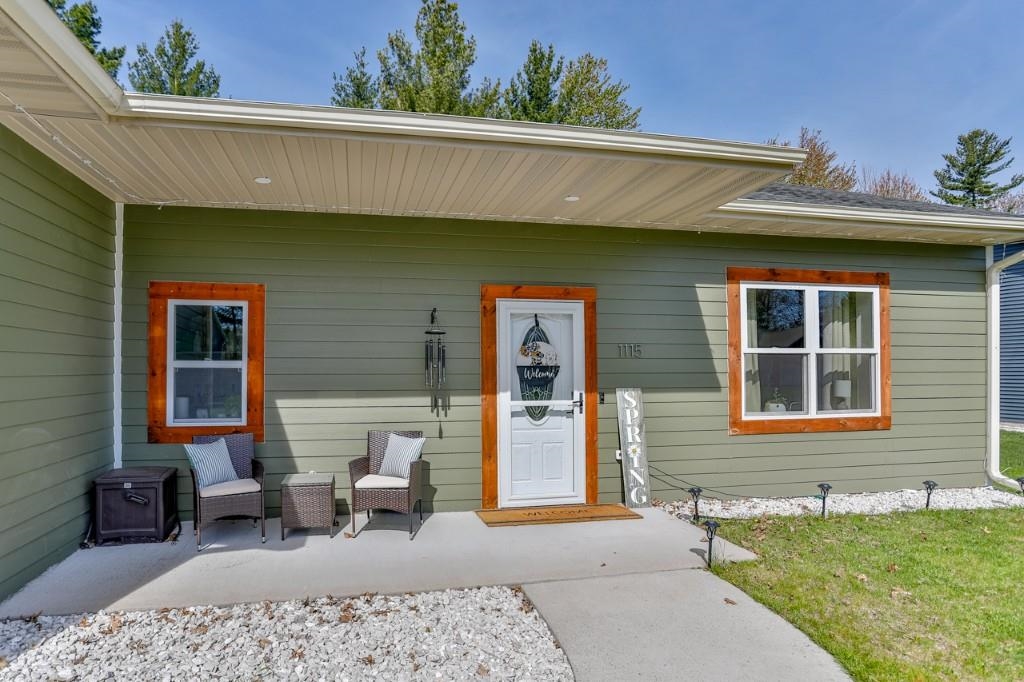 1115 FALL CITY COURT, Mosinee, Wisconsin 54455, 4 Bedrooms Bedrooms, ,2 BathroomsBathrooms,Residential,For Sale,1115 FALL CITY COURT,22602104