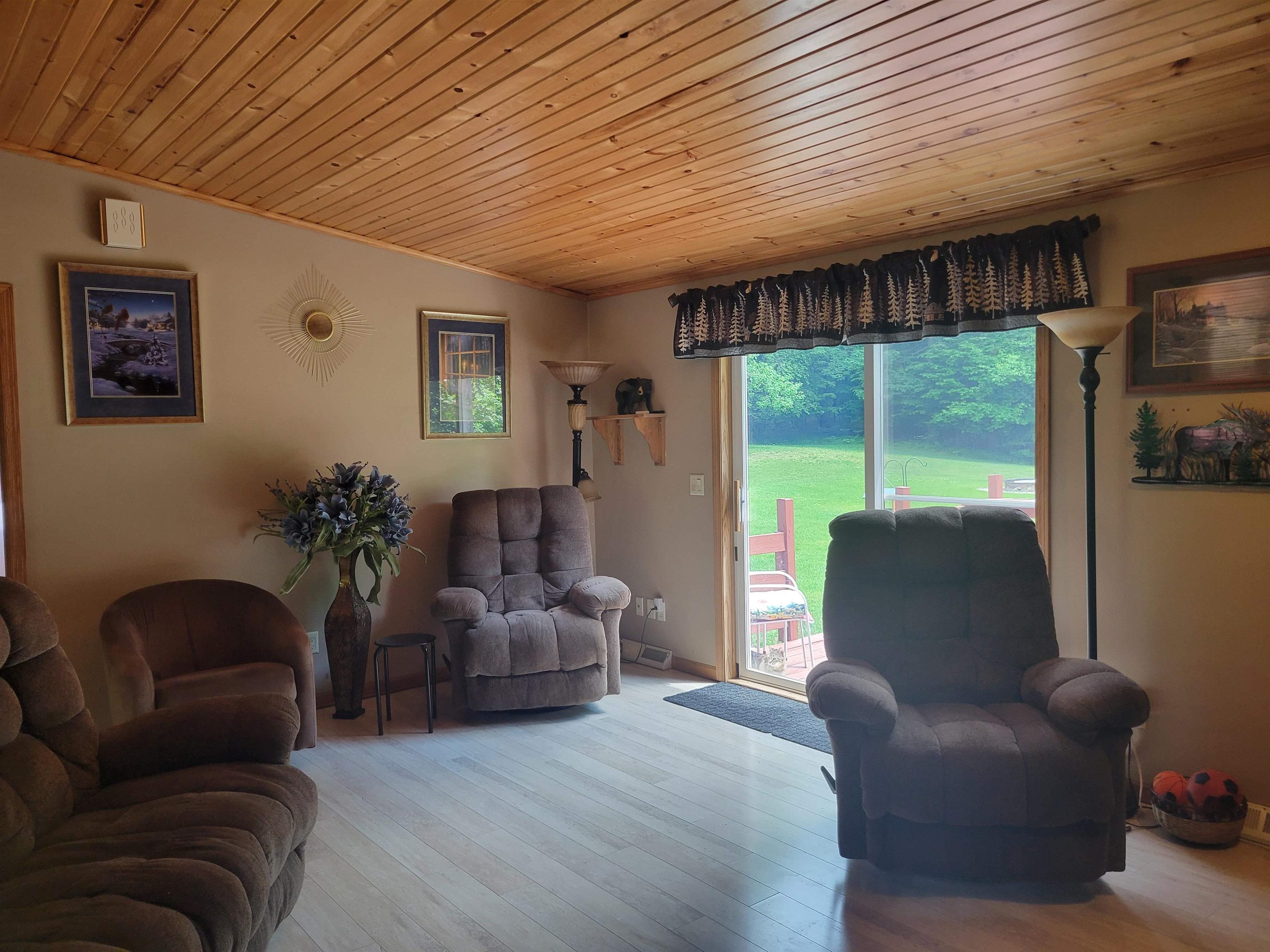 202311 STATE HIGHWAY 34, Mosinee, Wisconsin 54455, 3 Bedrooms Bedrooms, ,3 BathroomsBathrooms,Residential,For Sale,202311 STATE HIGHWAY 34,22602105
