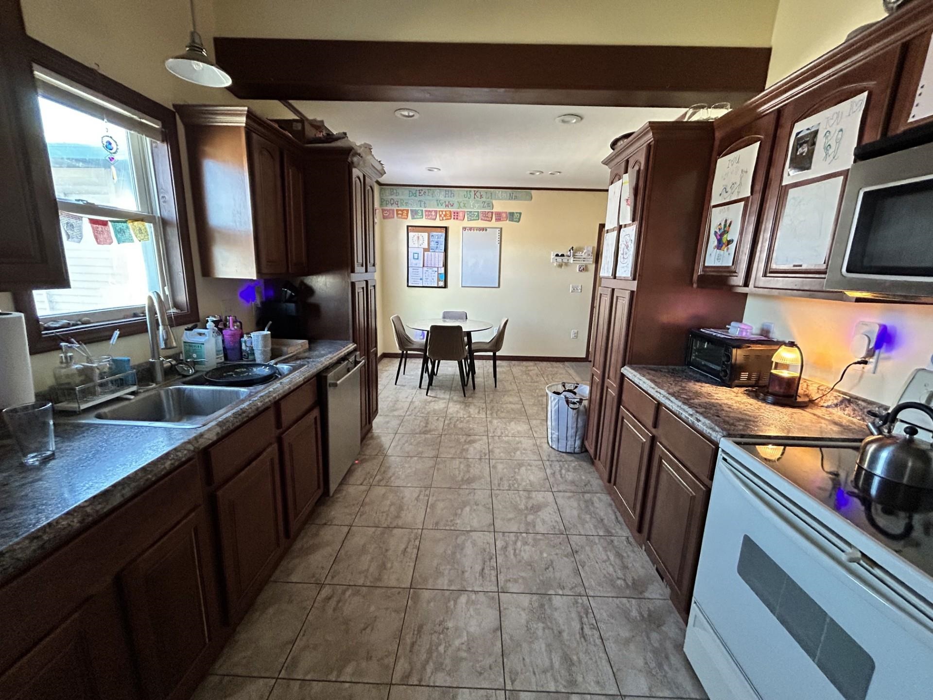 1360 1ST STREET NORTH, Wisconsin Rapids, Wisconsin 54494, ,Multi-family,For Sale,1360 1ST STREET NORTH,22602109