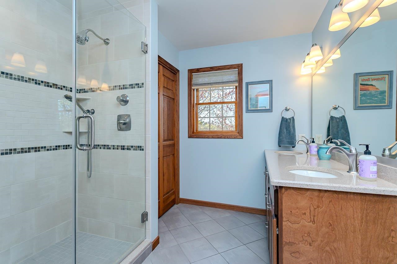 4010 PINE TREE ROAD, Wausau, Wisconsin 54403, 5 Bedrooms Bedrooms, ,2 BathroomsBathrooms,Residential,For Sale,4010 PINE TREE ROAD,22602110