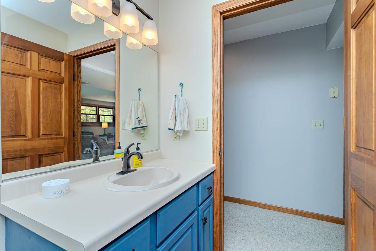 4010 PINE TREE ROAD, Wausau, Wisconsin 54403, 5 Bedrooms Bedrooms, ,2 BathroomsBathrooms,Residential,For Sale,4010 PINE TREE ROAD,22602110