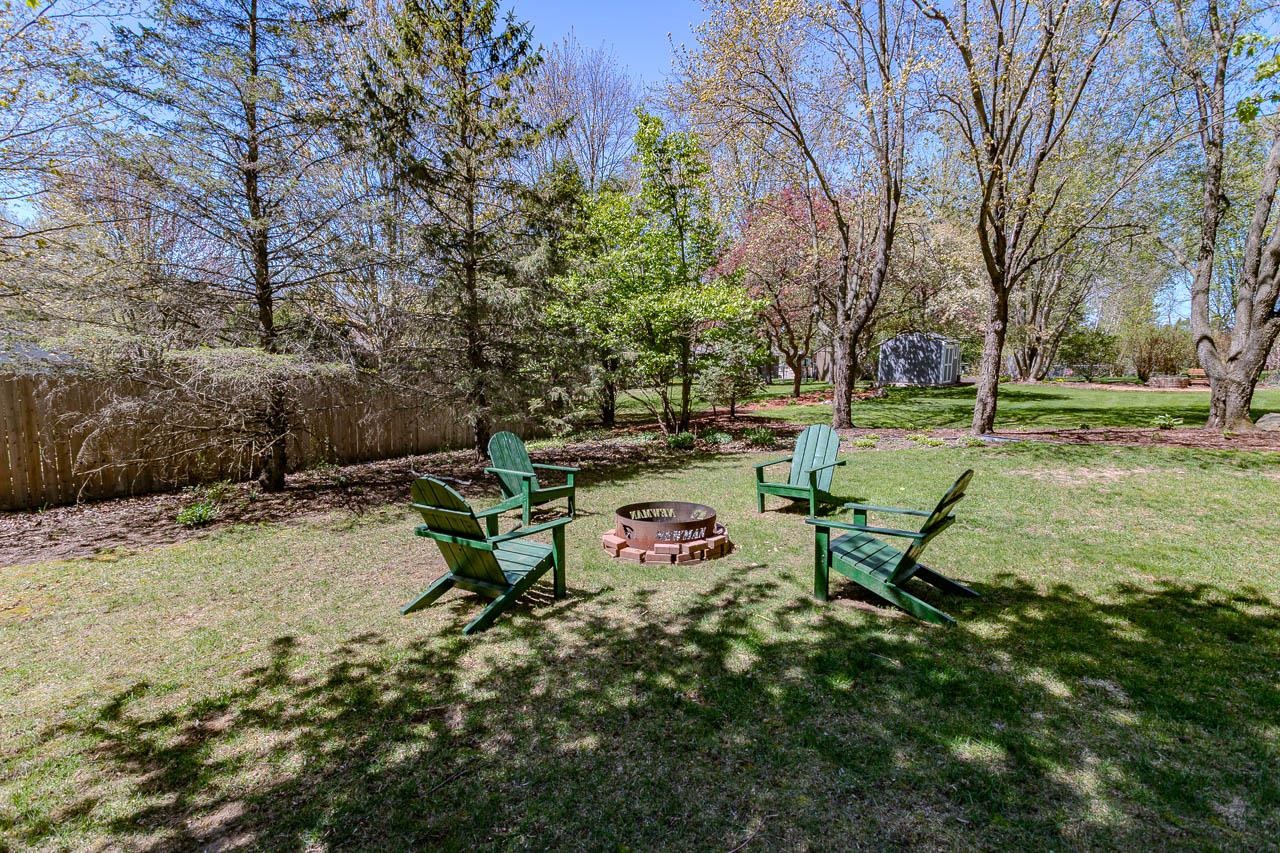 4010 PINE TREE ROAD, Wausau, Wisconsin 54403, 5 Bedrooms Bedrooms, ,2 BathroomsBathrooms,Residential,For Sale,4010 PINE TREE ROAD,22602110