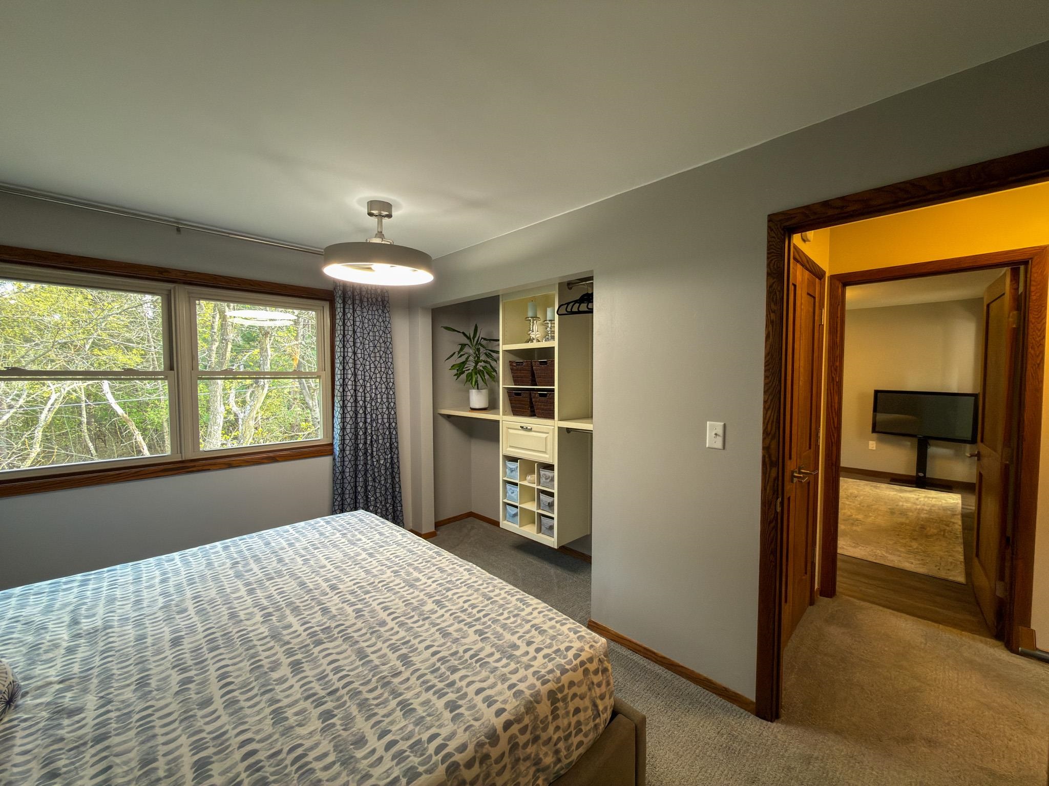5545 RIVERVIEW COURT, Stevens Point, Wisconsin 54482, 3 Bedrooms Bedrooms, ,2 BathroomsBathrooms,Residential,For Sale,5545 RIVERVIEW COURT,22602113
