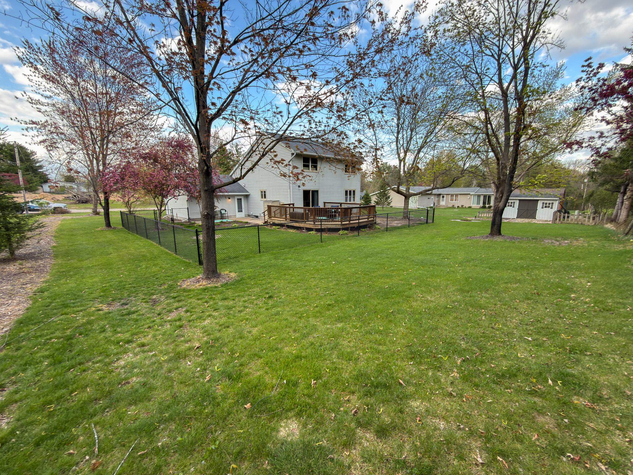 5545 RIVERVIEW COURT, Stevens Point, Wisconsin 54482, 3 Bedrooms Bedrooms, ,2 BathroomsBathrooms,Residential,For Sale,5545 RIVERVIEW COURT,22602113