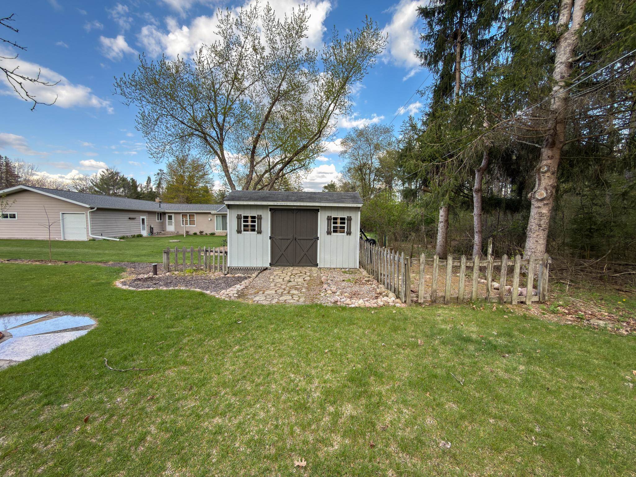 5545 RIVERVIEW COURT, Stevens Point, Wisconsin 54482, 3 Bedrooms Bedrooms, ,2 BathroomsBathrooms,Residential,For Sale,5545 RIVERVIEW COURT,22602113