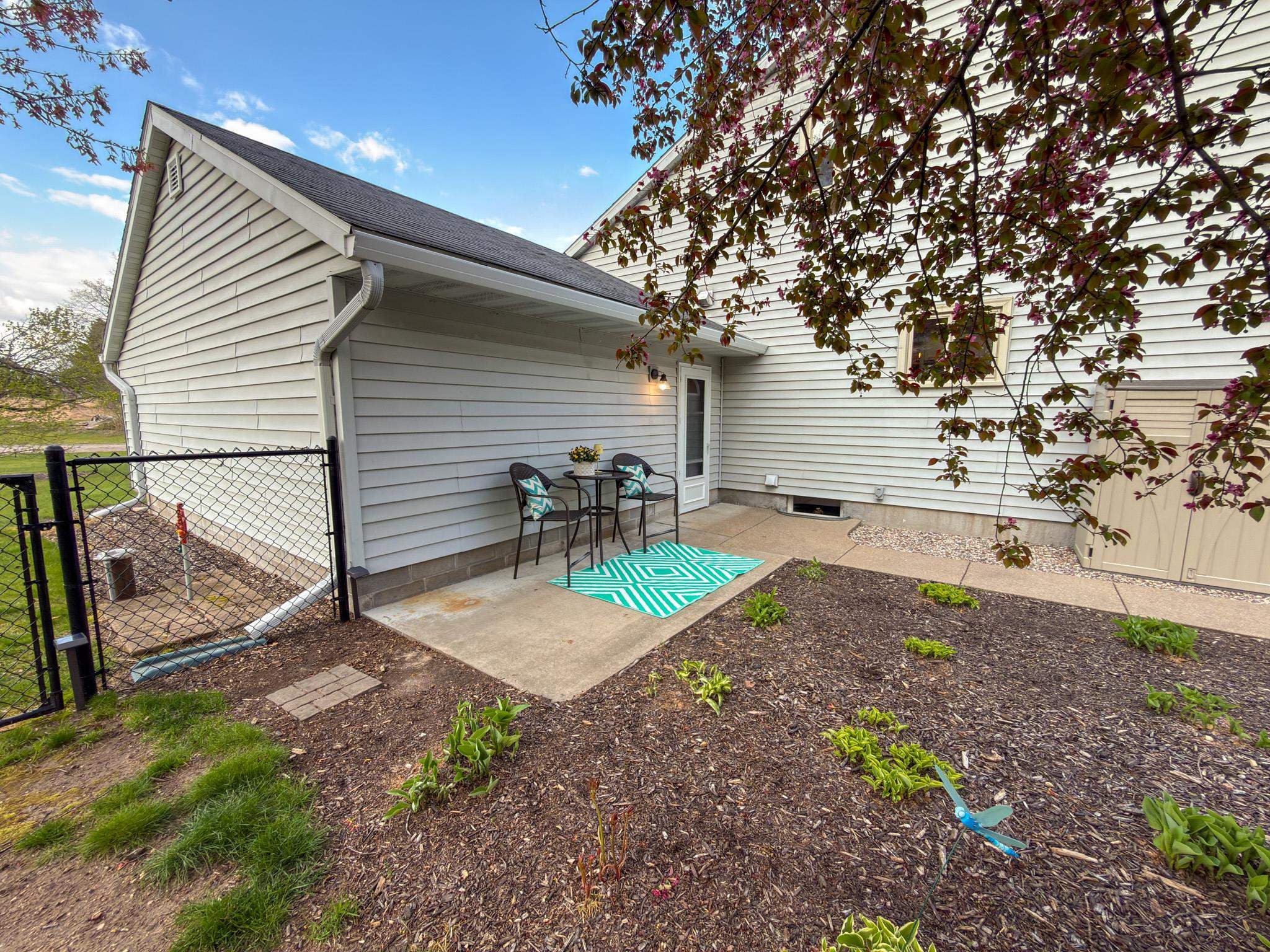 5545 RIVERVIEW COURT, Stevens Point, Wisconsin 54482, 3 Bedrooms Bedrooms, ,2 BathroomsBathrooms,Residential,For Sale,5545 RIVERVIEW COURT,22602113