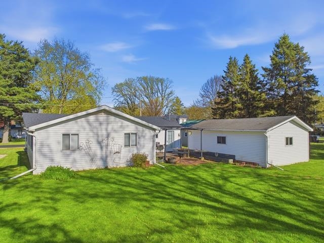 606 N PLUM AVENUE, Marshfield, Wisconsin 54449, 4 Bedrooms Bedrooms, ,1 BathroomBathrooms,Residential,For Sale,606 N PLUM AVENUE,22602116