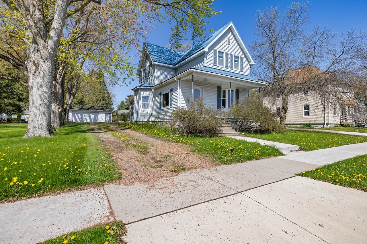 523 N 2ND STREET, Colby, Wisconsin 54421, 4 Bedrooms Bedrooms, ,2 BathroomsBathrooms,Residential,For Sale,523 N 2ND STREET,22602117
