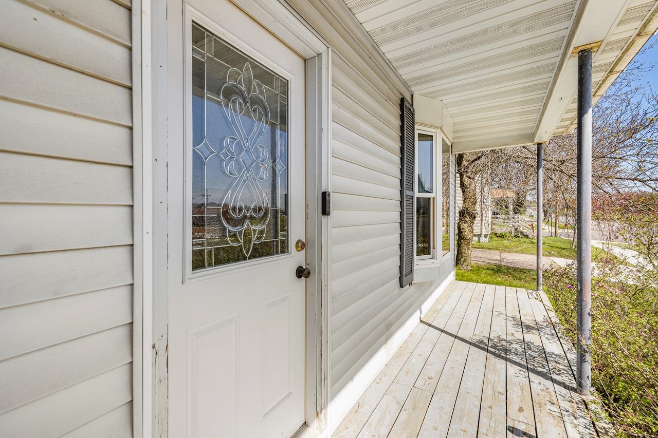 523 N 2ND STREET, Colby, Wisconsin 54421, 4 Bedrooms Bedrooms, ,2 BathroomsBathrooms,Residential,For Sale,523 N 2ND STREET,22602117