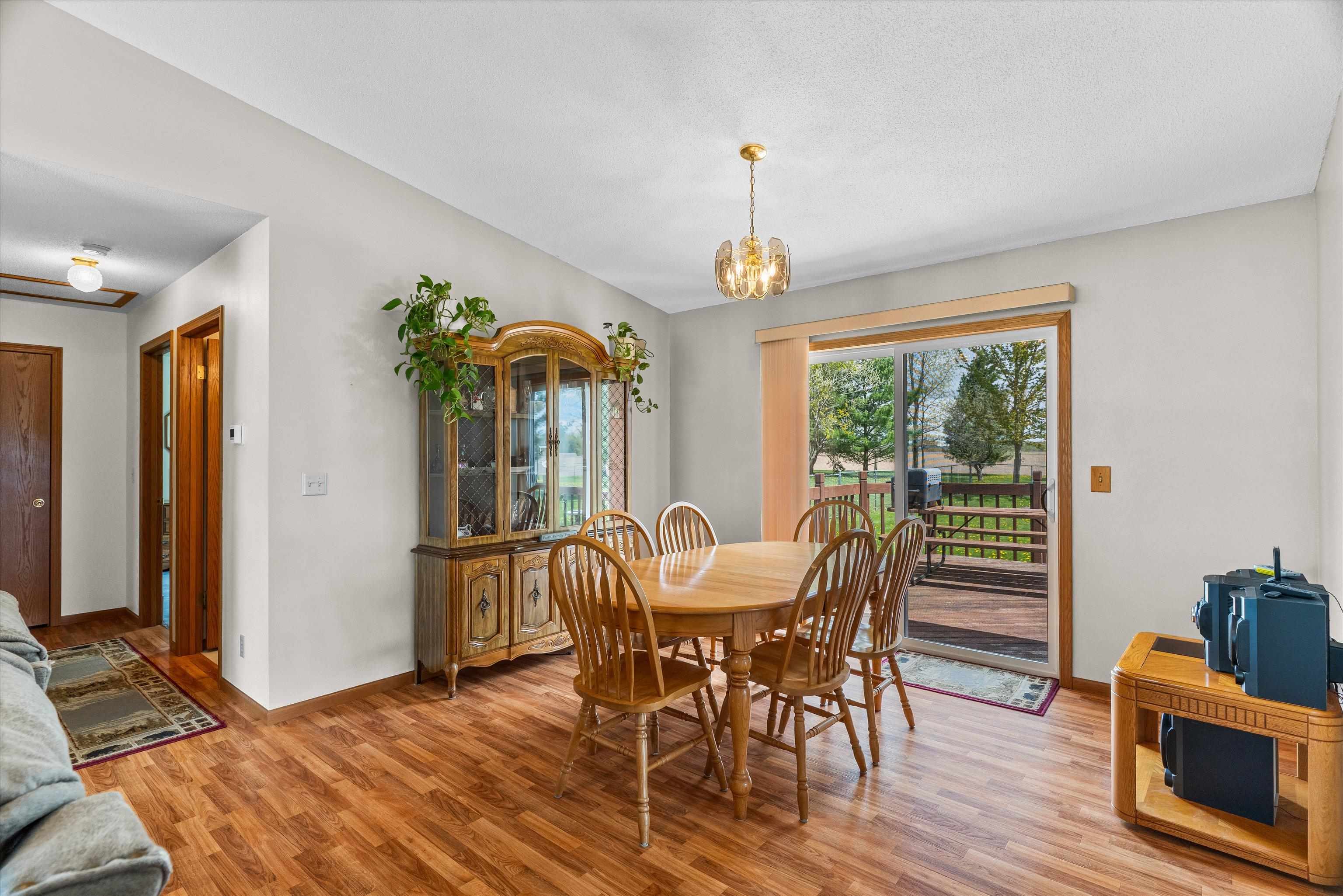 9816 LINCOLN AVENUE, Marshfield, Wisconsin 54449, 3 Bedrooms Bedrooms, ,2 BathroomsBathrooms,Residential,For Sale,9816 LINCOLN AVENUE,22602118