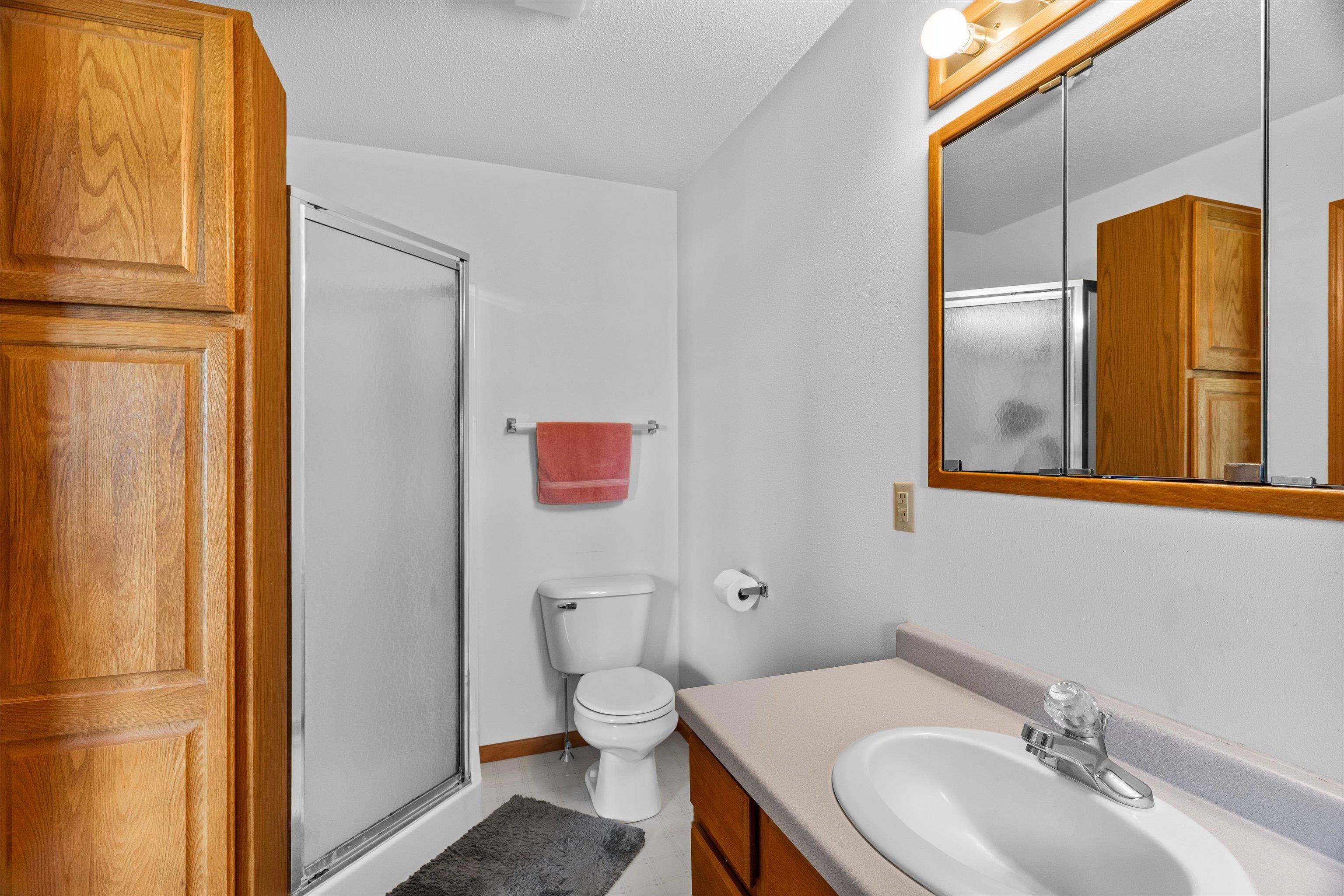 9816 LINCOLN AVENUE, Marshfield, Wisconsin 54449, 3 Bedrooms Bedrooms, ,2 BathroomsBathrooms,Residential,For Sale,9816 LINCOLN AVENUE,22602118
