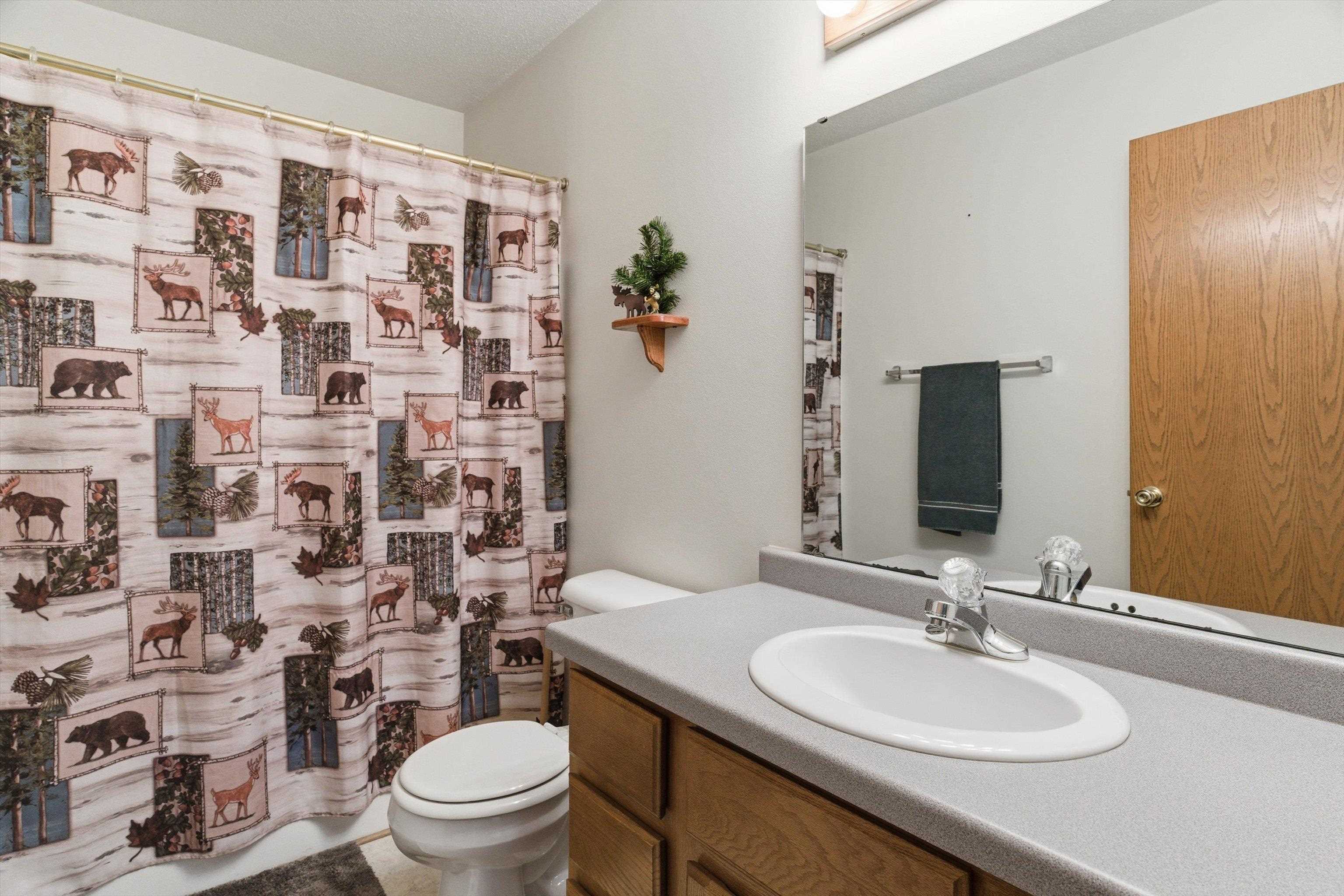 9816 LINCOLN AVENUE, Marshfield, Wisconsin 54449, 3 Bedrooms Bedrooms, ,2 BathroomsBathrooms,Residential,For Sale,9816 LINCOLN AVENUE,22602118