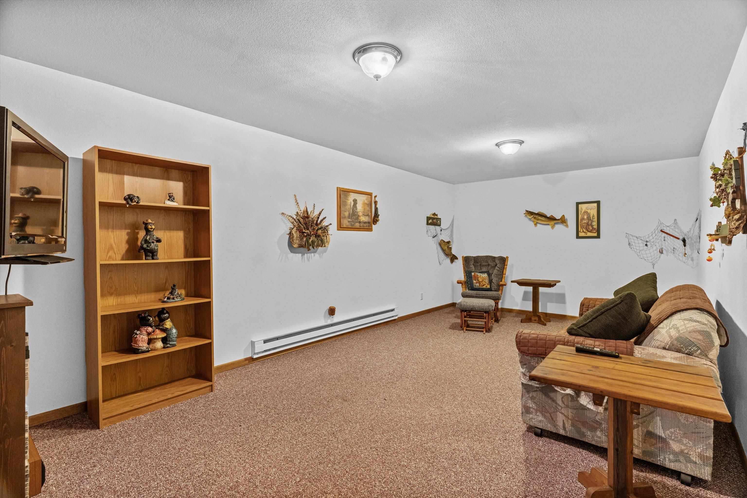 9816 LINCOLN AVENUE, Marshfield, Wisconsin 54449, 3 Bedrooms Bedrooms, ,2 BathroomsBathrooms,Residential,For Sale,9816 LINCOLN AVENUE,22602118