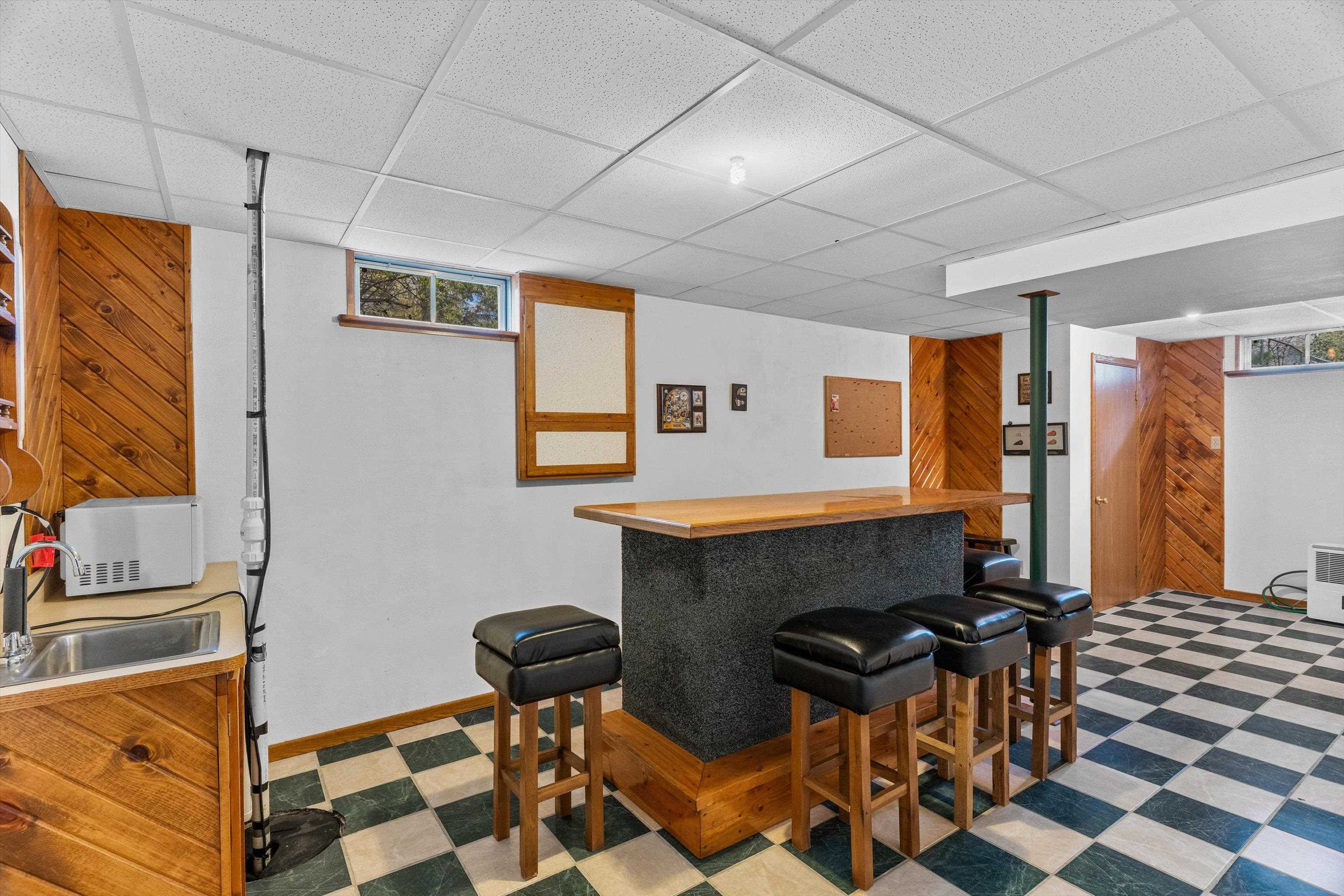 9816 LINCOLN AVENUE, Marshfield, Wisconsin 54449, 3 Bedrooms Bedrooms, ,2 BathroomsBathrooms,Residential,For Sale,9816 LINCOLN AVENUE,22602118