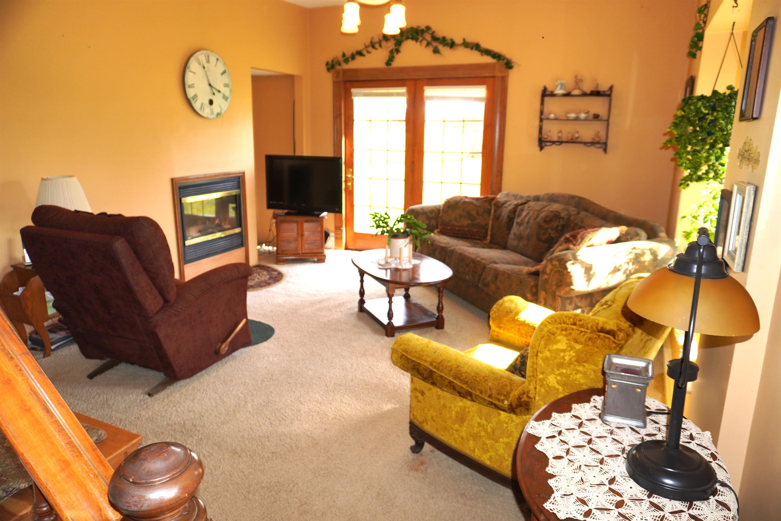 8525 N 60TH AVENUE, Merrill, Wisconsin 54452, 4 Bedrooms Bedrooms, ,2 BathroomsBathrooms,Residential,For Sale,8525 N 60TH AVENUE,22602120
