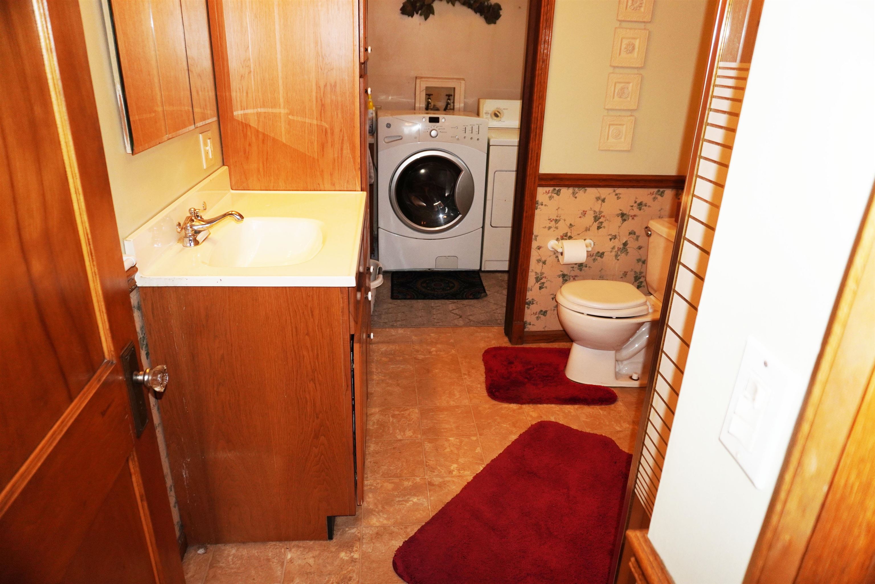 8525 N 60TH AVENUE, Merrill, Wisconsin 54452, 4 Bedrooms Bedrooms, ,2 BathroomsBathrooms,Residential,For Sale,8525 N 60TH AVENUE,22602120