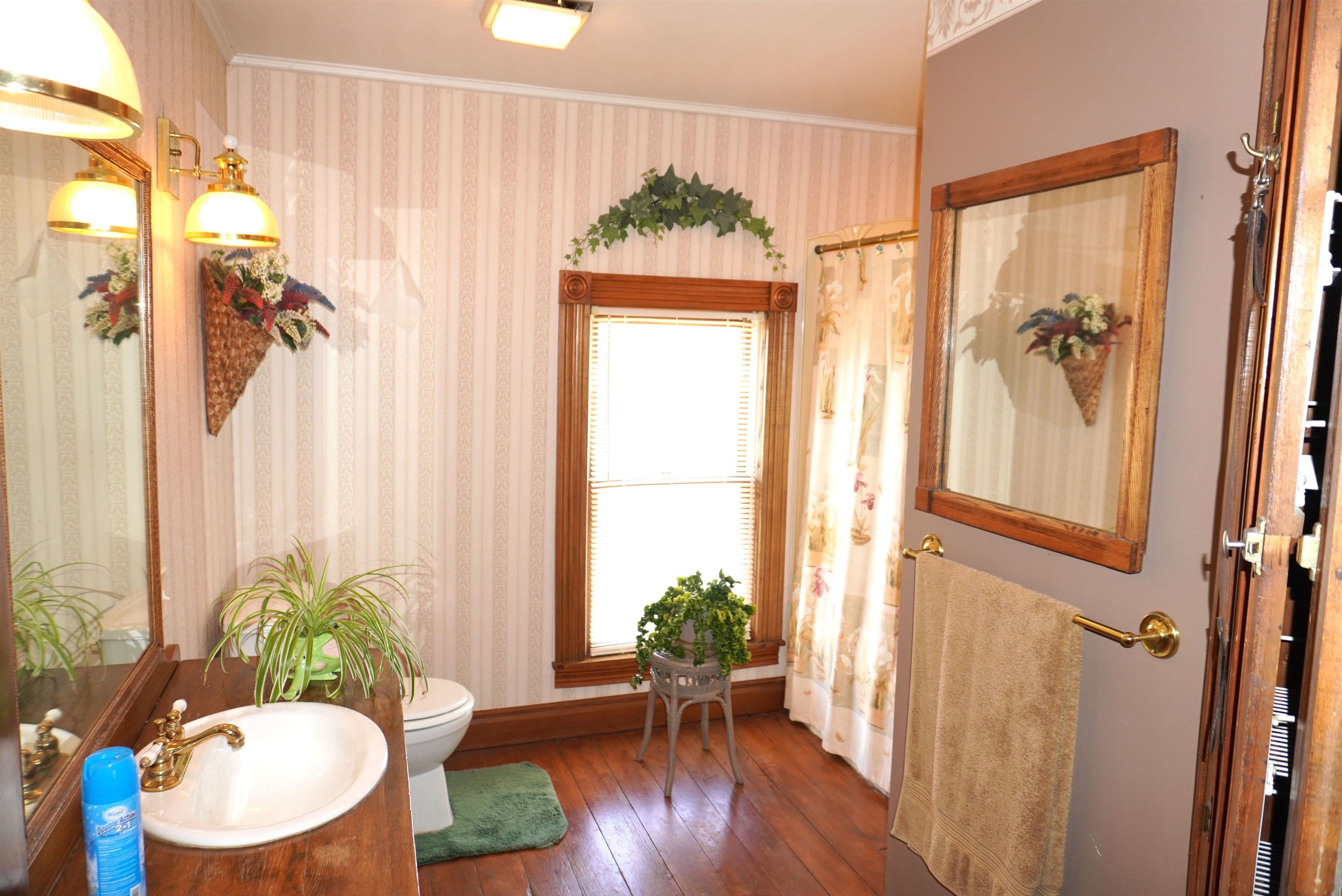 8525 N 60TH AVENUE, Merrill, Wisconsin 54452, 4 Bedrooms Bedrooms, ,2 BathroomsBathrooms,Residential,For Sale,8525 N 60TH AVENUE,22602120
