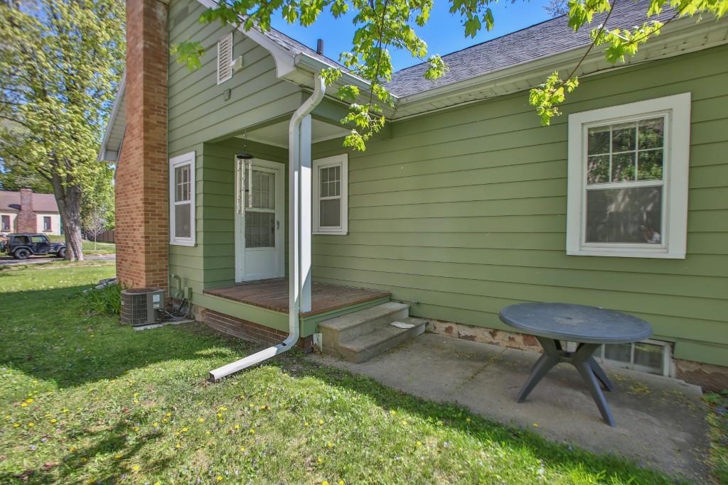 417 RUDER STREET, Wausau, Wisconsin 54403, 3 Bedrooms Bedrooms, ,2 BathroomsBathrooms,Residential,For Sale,417 RUDER STREET,22602121