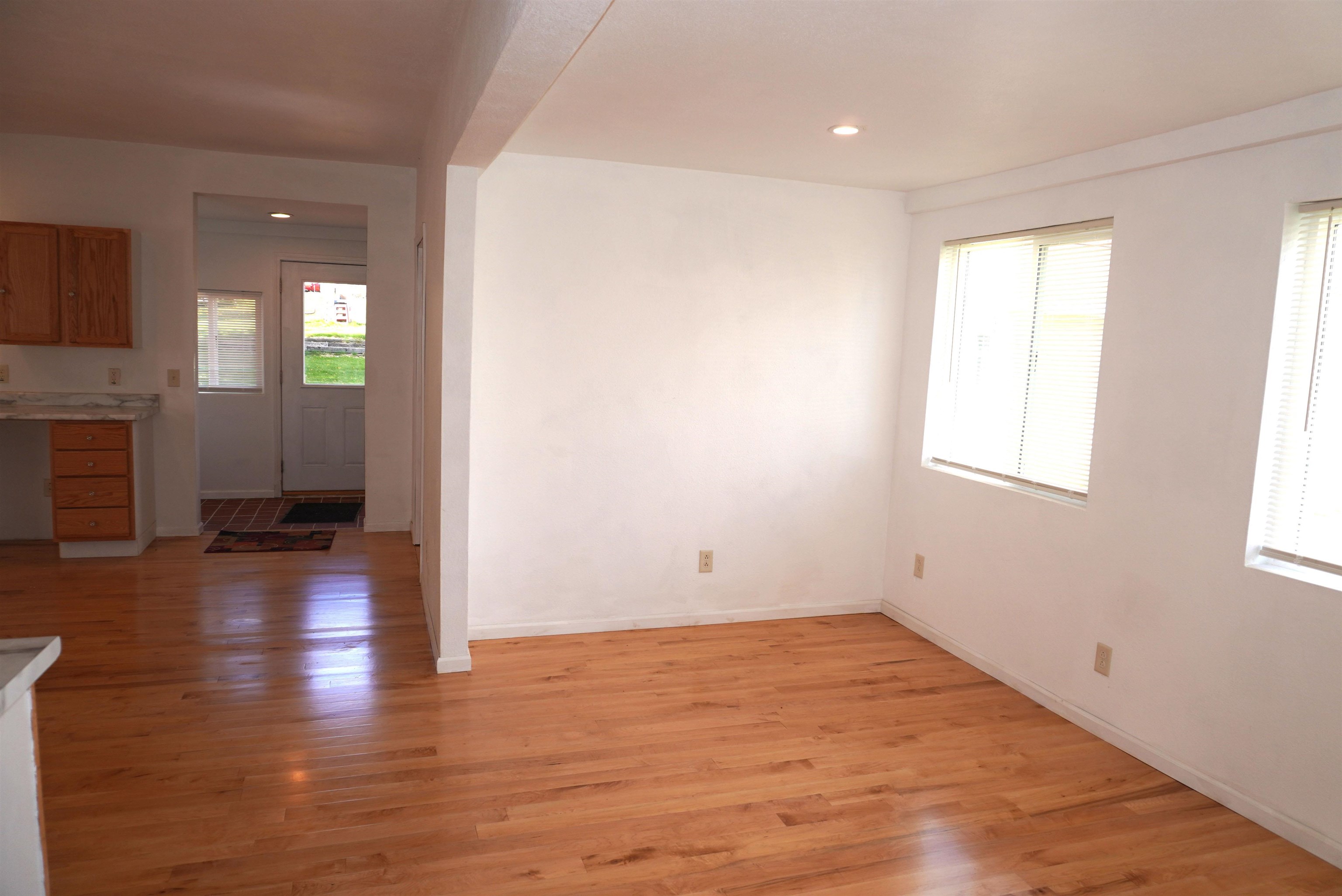 1706 E 7TH STREET, Merrill, Wisconsin 54452, 3 Bedrooms Bedrooms, ,2 BathroomsBathrooms,Residential,For Sale,1706 E 7TH STREET,22602123