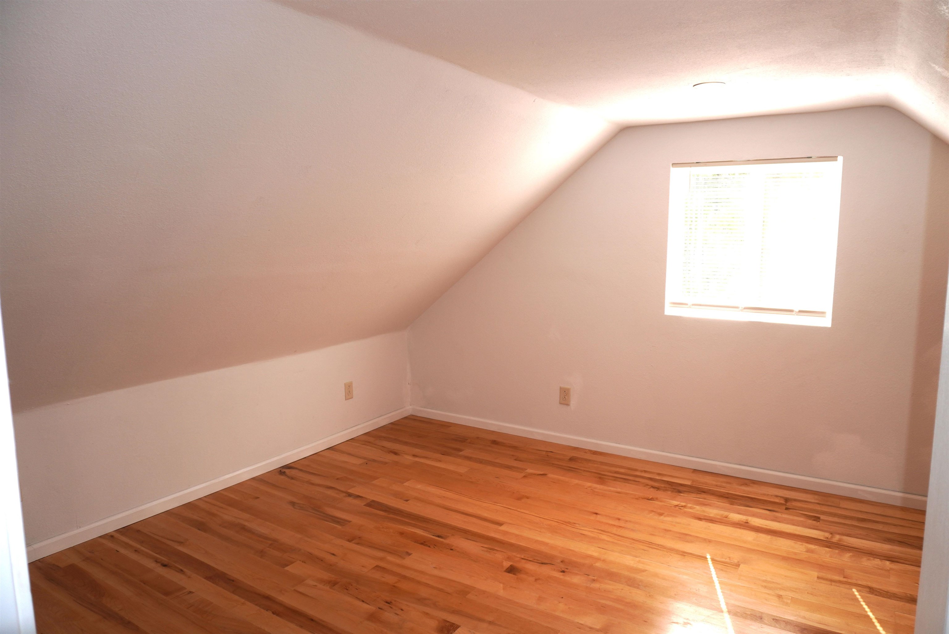 1706 E 7TH STREET, Merrill, Wisconsin 54452, 3 Bedrooms Bedrooms, ,2 BathroomsBathrooms,Residential,For Sale,1706 E 7TH STREET,22602123