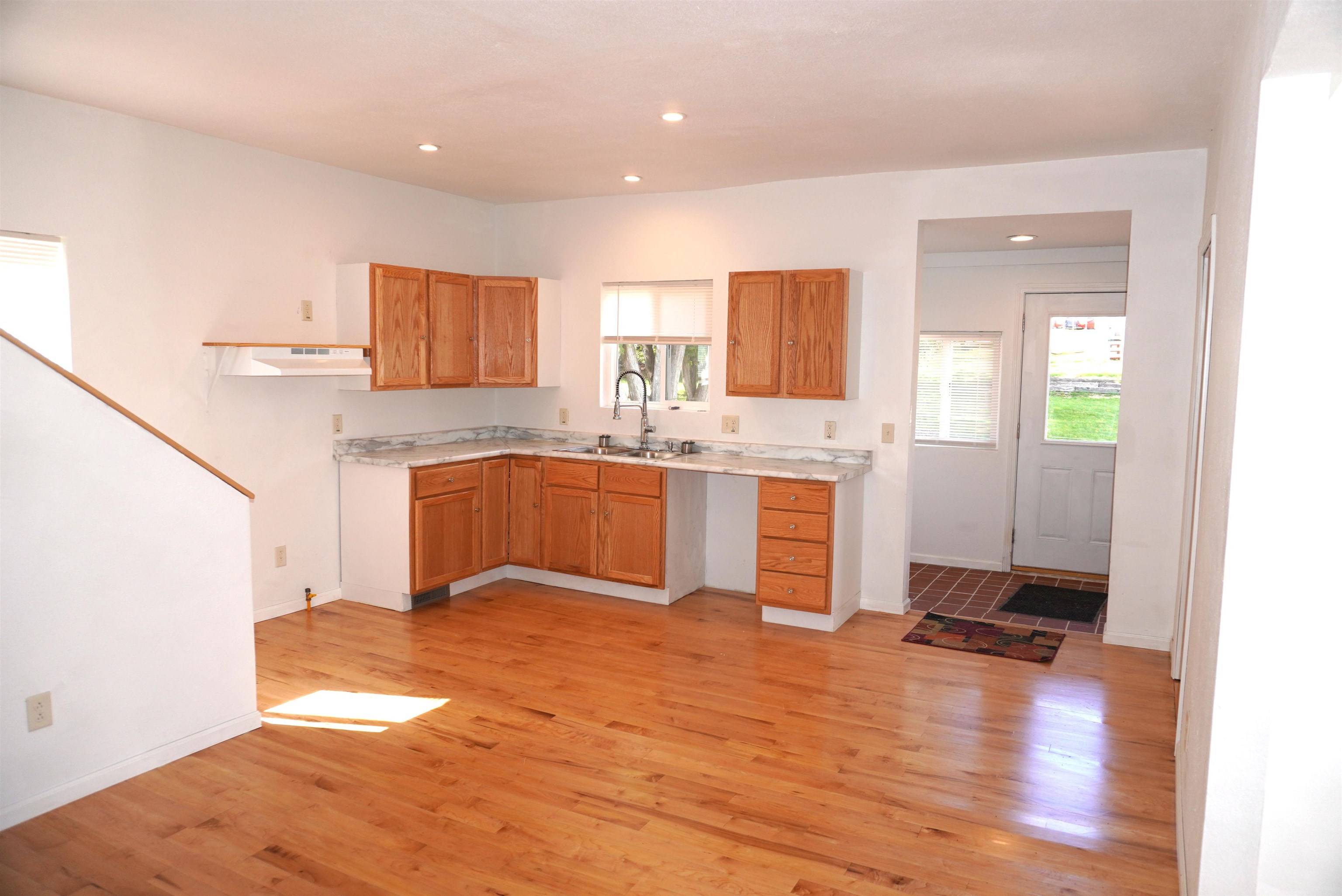 1706 E 7TH STREET, Merrill, Wisconsin 54452, 3 Bedrooms Bedrooms, ,2 BathroomsBathrooms,Residential,For Sale,1706 E 7TH STREET,22602123