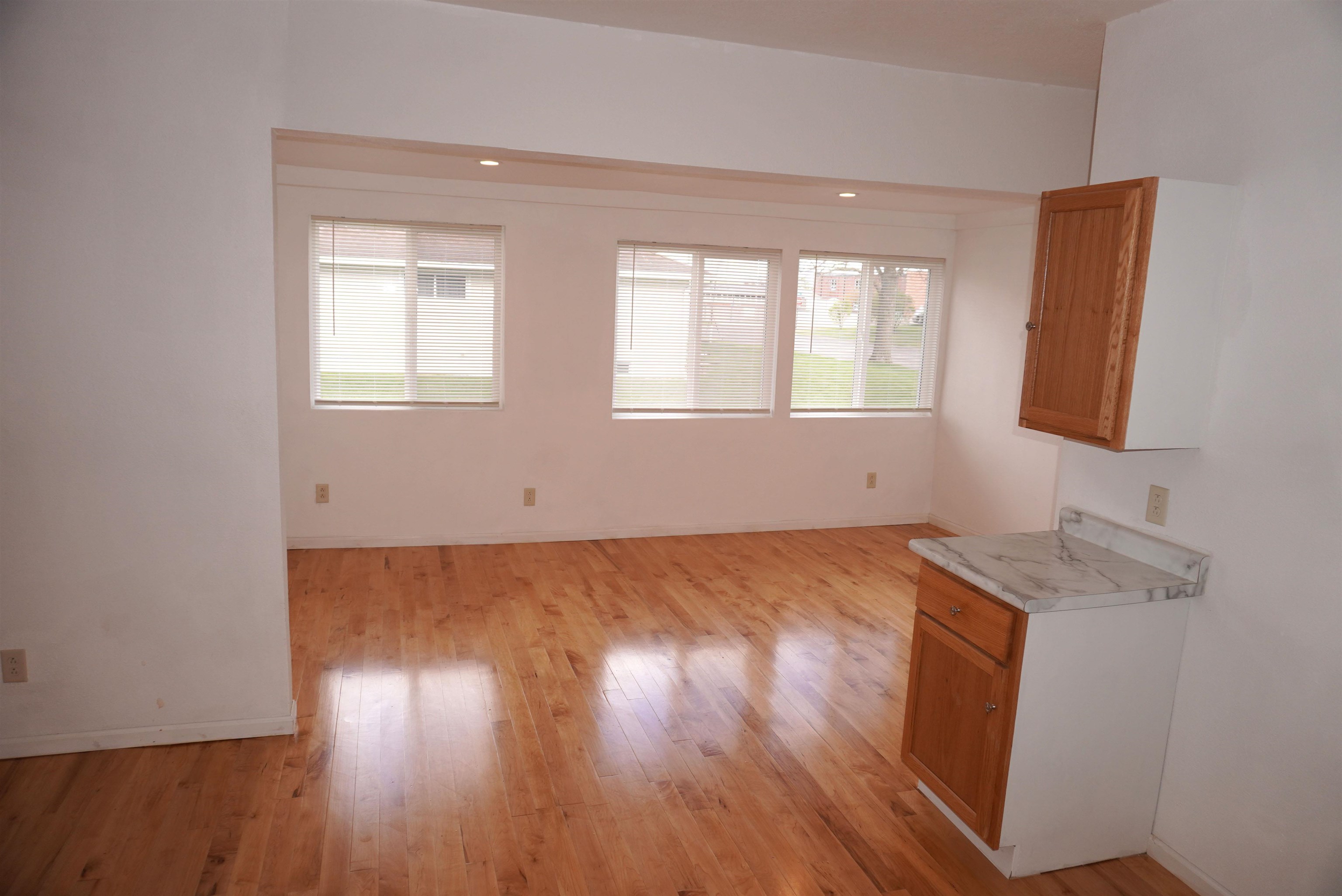 1706 E 7TH STREET, Merrill, Wisconsin 54452, 3 Bedrooms Bedrooms, ,2 BathroomsBathrooms,Residential,For Sale,1706 E 7TH STREET,22602123