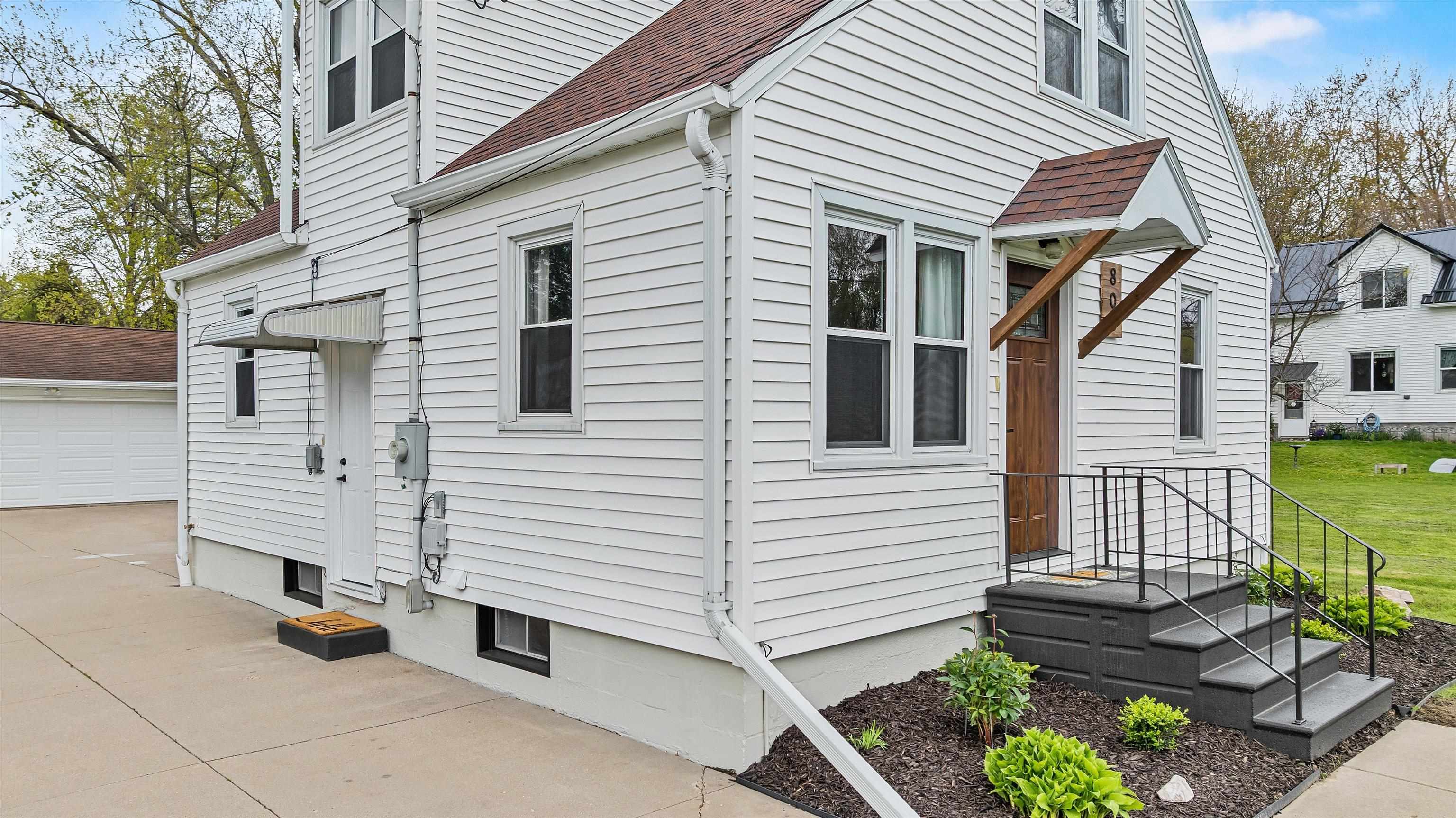 806 E DOEGE STREET, Marshfield, Wisconsin 54449, 3 Bedrooms Bedrooms, ,1 BathroomBathrooms,Residential,For Sale,806 E DOEGE STREET,22602125