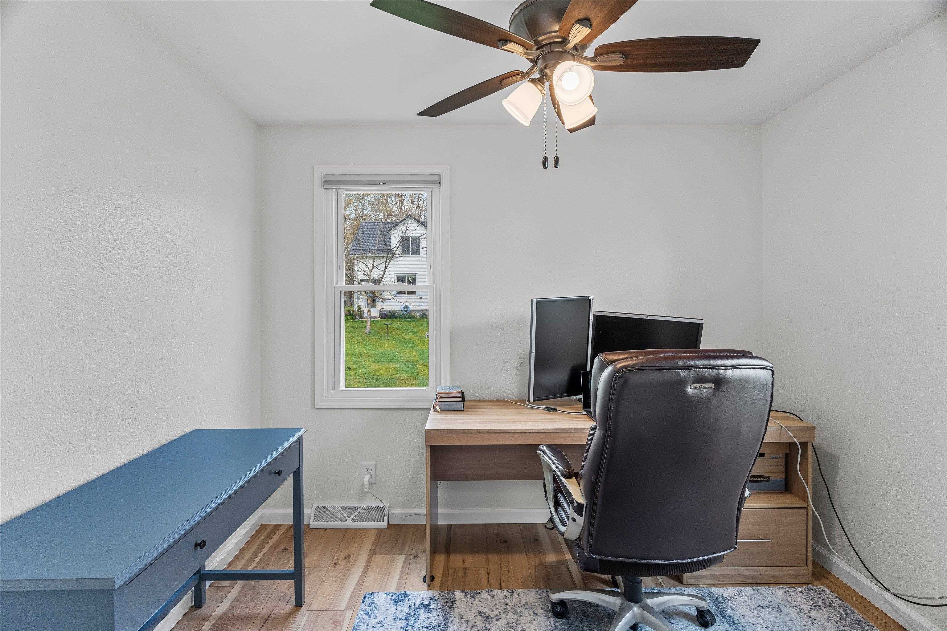 806 E DOEGE STREET, Marshfield, Wisconsin 54449, 3 Bedrooms Bedrooms, ,1 BathroomBathrooms,Residential,For Sale,806 E DOEGE STREET,22602125