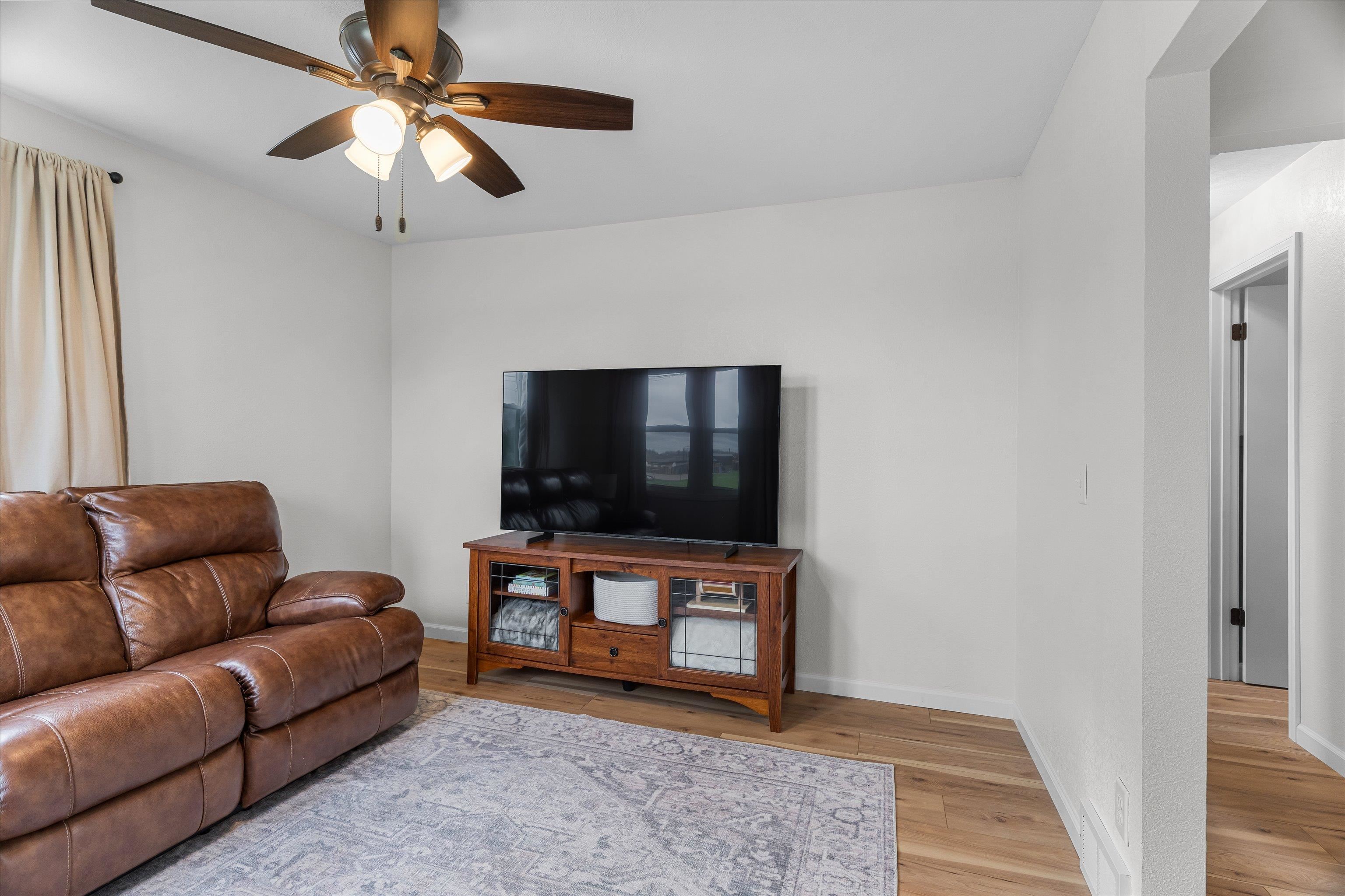 806 E DOEGE STREET, Marshfield, Wisconsin 54449, 3 Bedrooms Bedrooms, ,1 BathroomBathrooms,Residential,For Sale,806 E DOEGE STREET,22602125