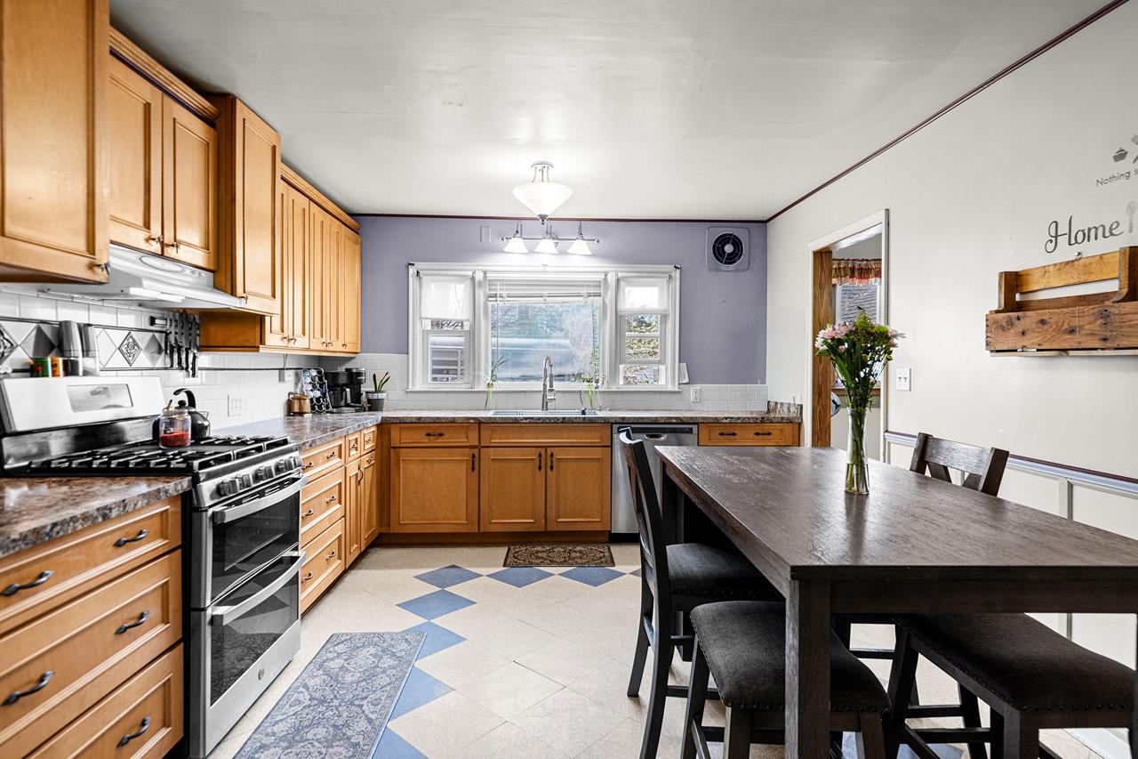 1105 E 9TH STREET, Merrill, Wisconsin 54452, 6 Bedrooms Bedrooms, ,2 BathroomsBathrooms,Residential,For Sale,1105 E 9TH STREET,22602128