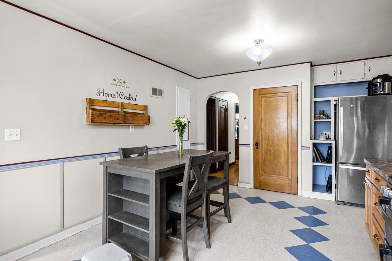 1105 E 9TH STREET, Merrill, Wisconsin 54452, 6 Bedrooms Bedrooms, ,2 BathroomsBathrooms,Residential,For Sale,1105 E 9TH STREET,22602128