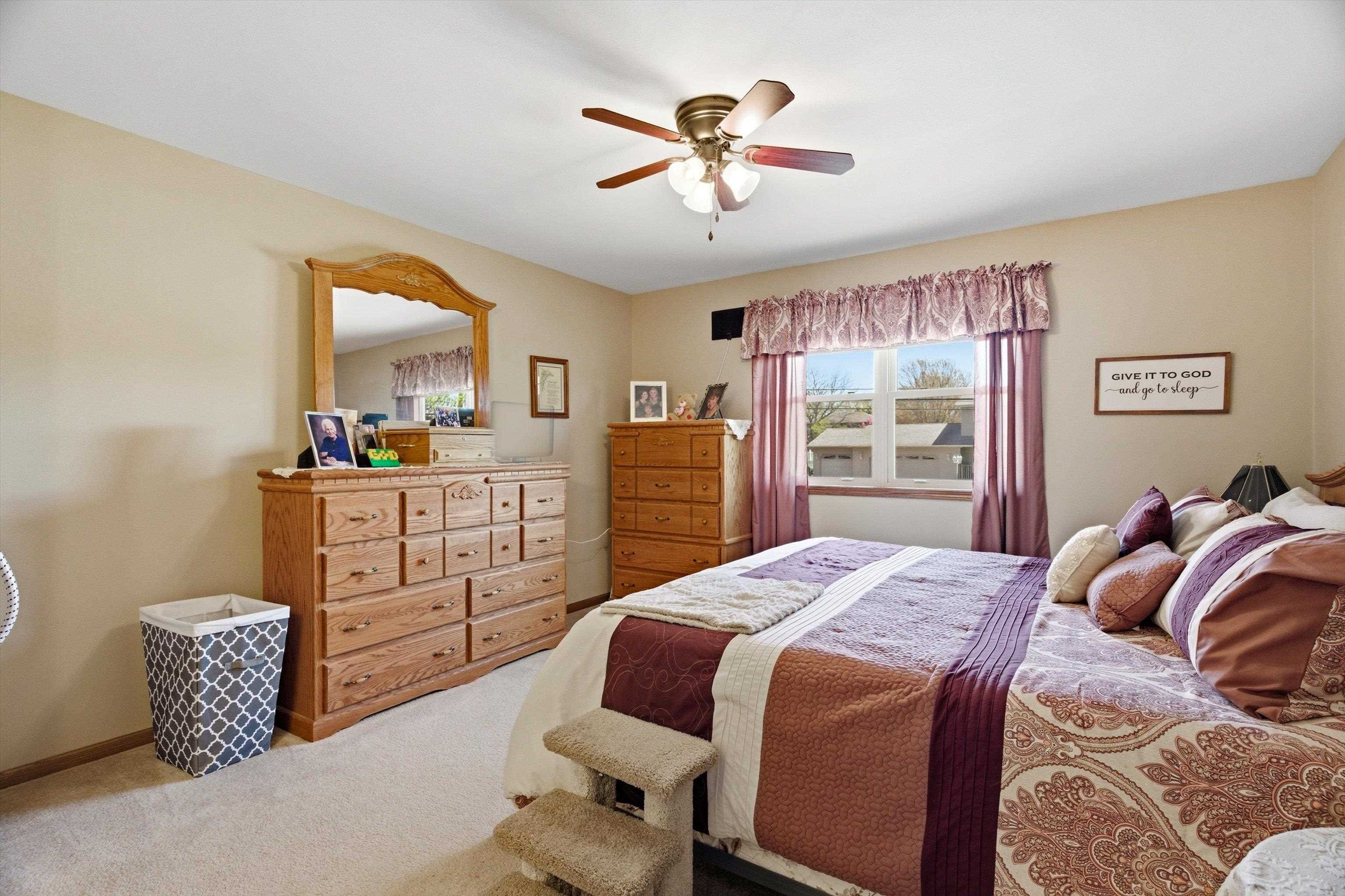 1508 N ADAMS AVENUE, Marshfield, Wisconsin 54449, 3 Bedrooms Bedrooms, ,1 BathroomBathrooms,Residential,For Sale,1508 N ADAMS AVENUE,22602129
