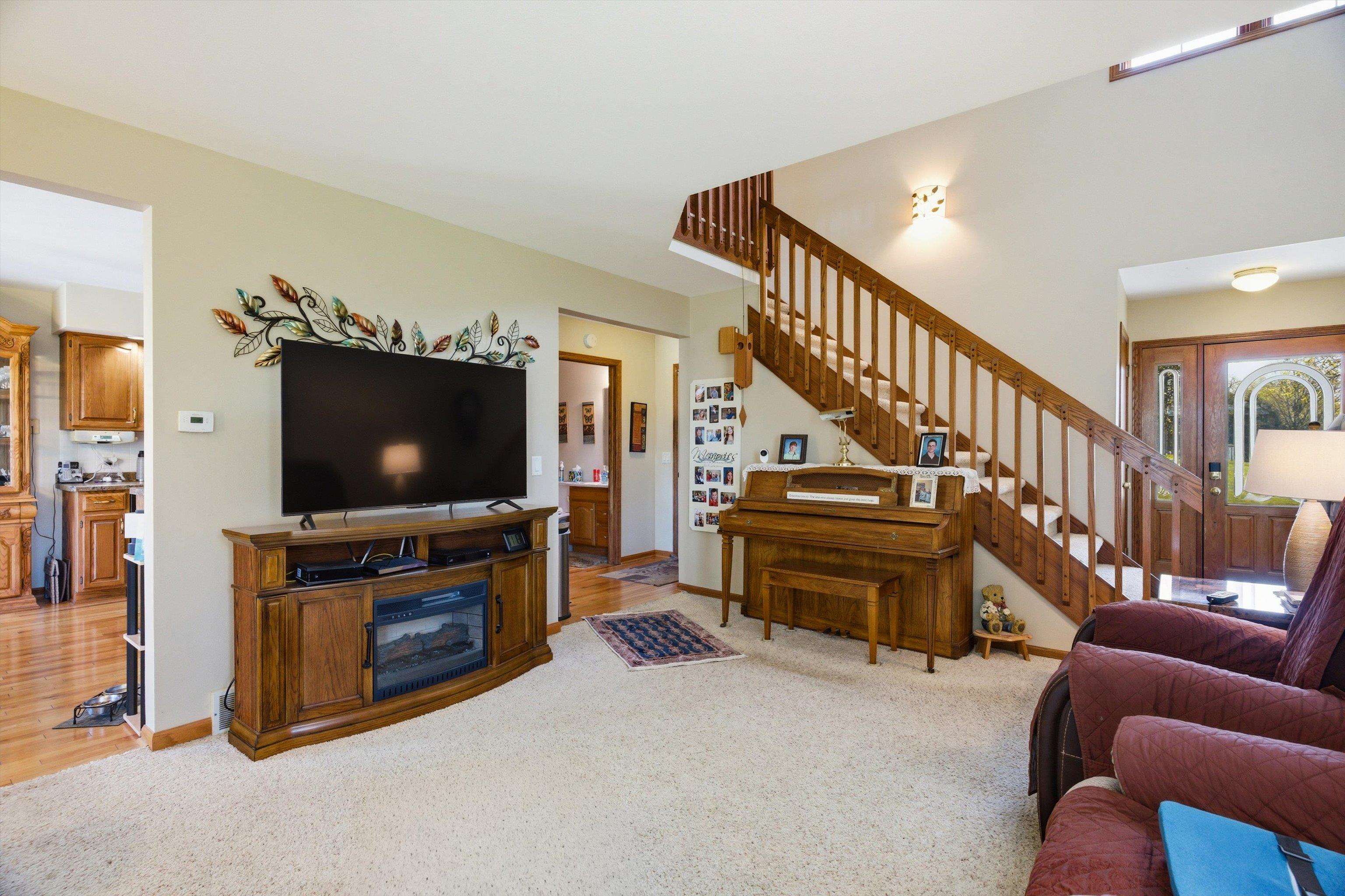 1508 N ADAMS AVENUE, Marshfield, Wisconsin 54449, 3 Bedrooms Bedrooms, ,1 BathroomBathrooms,Residential,For Sale,1508 N ADAMS AVENUE,22602129