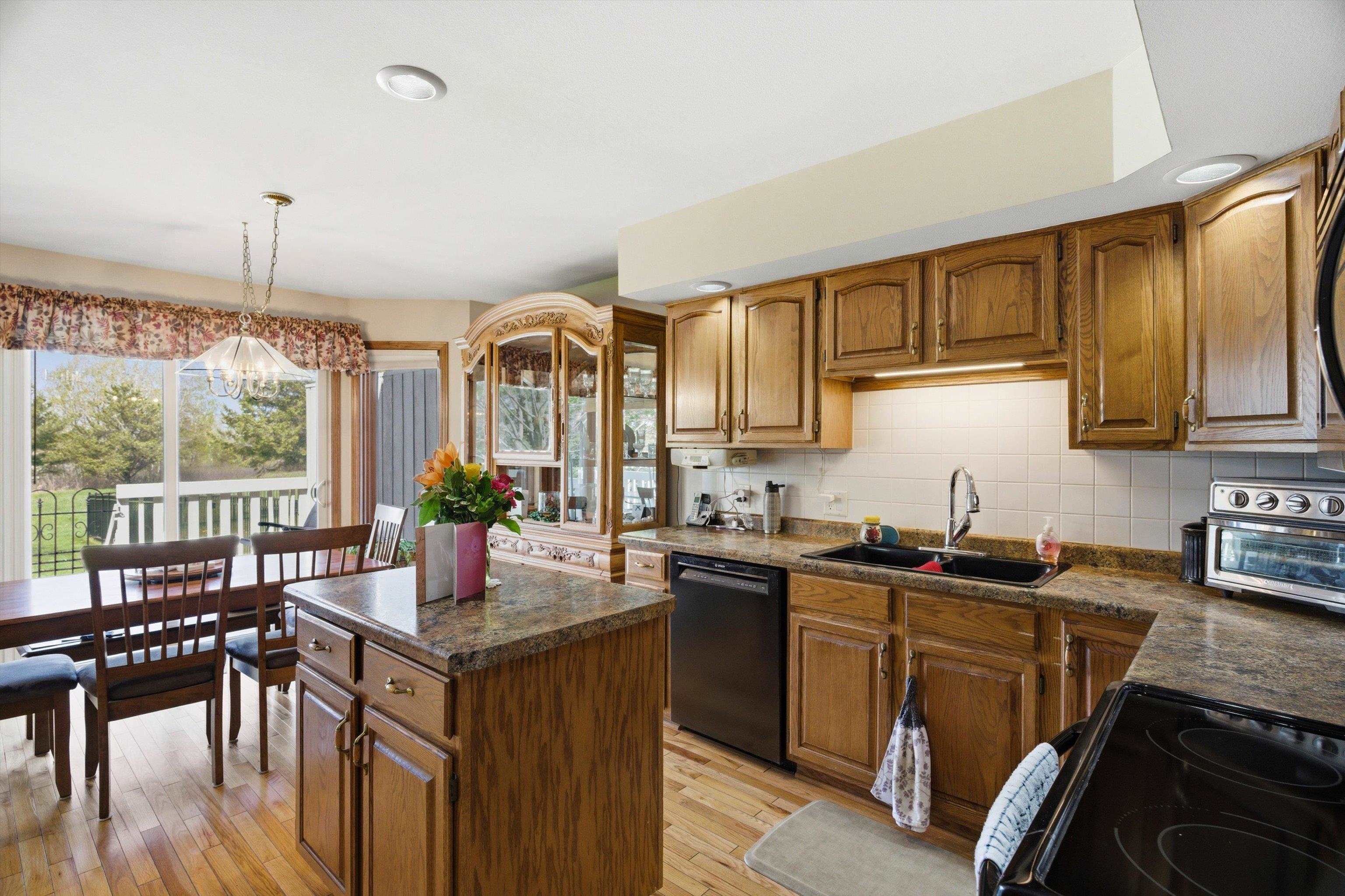 1508 N ADAMS AVENUE, Marshfield, Wisconsin 54449, 3 Bedrooms Bedrooms, ,1 BathroomBathrooms,Residential,For Sale,1508 N ADAMS AVENUE,22602129