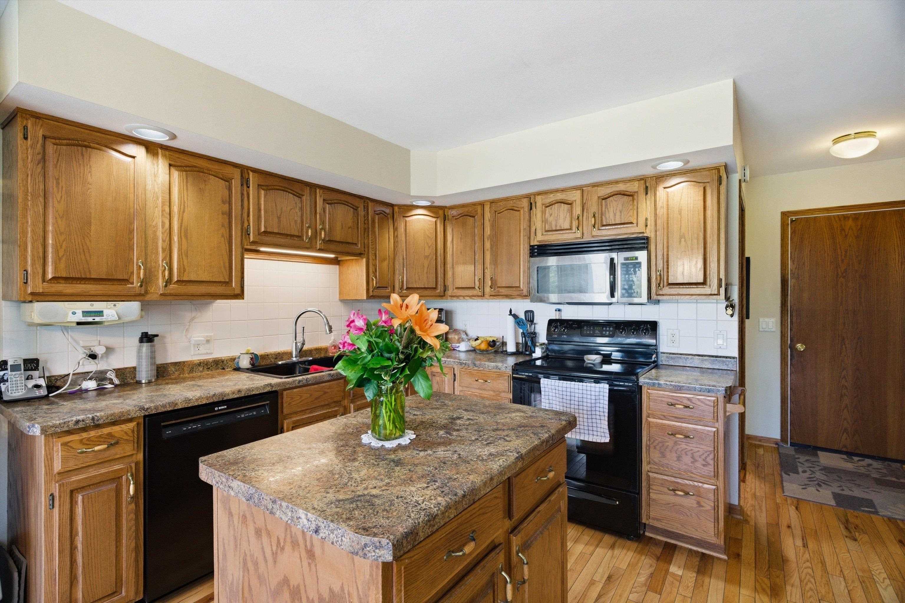 1508 N ADAMS AVENUE, Marshfield, Wisconsin 54449, 3 Bedrooms Bedrooms, ,1 BathroomBathrooms,Residential,For Sale,1508 N ADAMS AVENUE,22602129