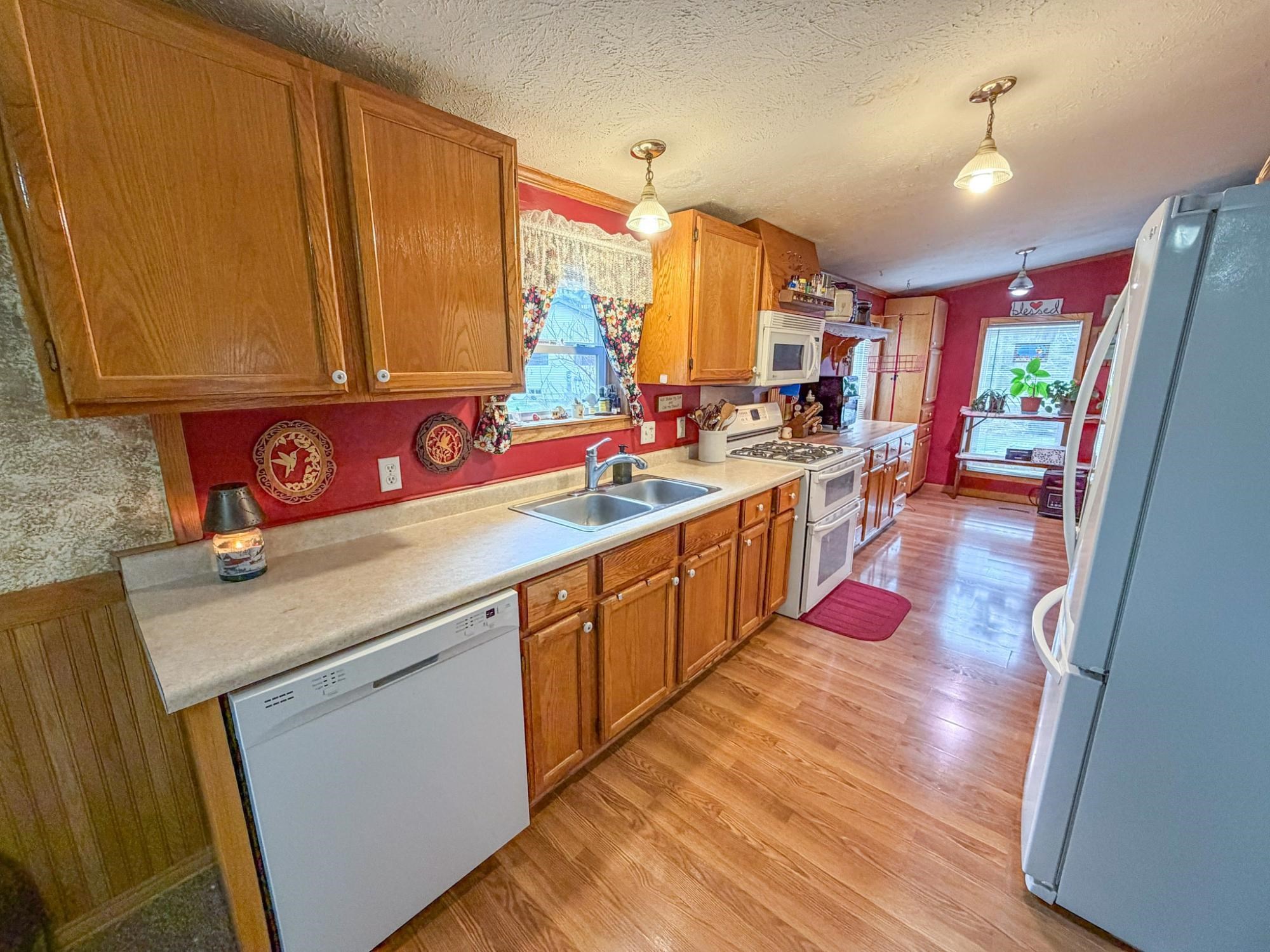 244 FAIRWAY DRIVE, Phillips, Wisconsin 54555, 2 Bedrooms Bedrooms, ,2 BathroomsBathrooms,Residential,For Sale,244 FAIRWAY DRIVE,22602138