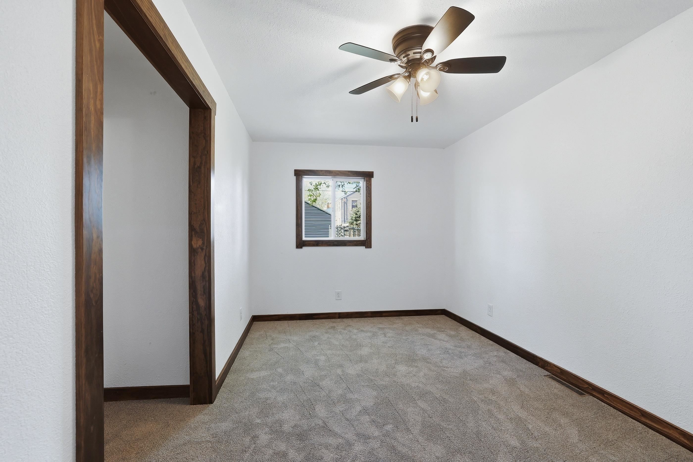 310 N MAPLE AVENUE, Marshfield, Wisconsin 54449, 4 Bedrooms Bedrooms, ,1 BathroomBathrooms,Residential,For Sale,310 N MAPLE AVENUE,22602140