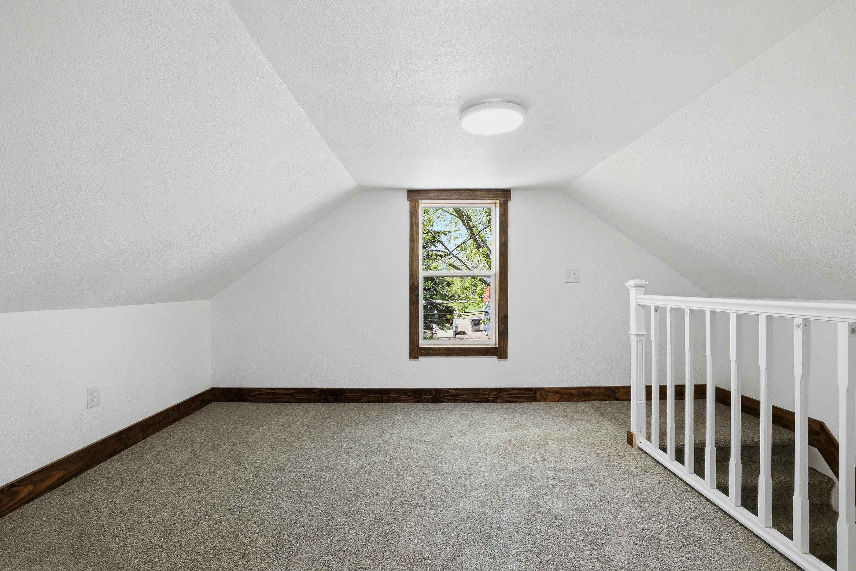 310 N MAPLE AVENUE, Marshfield, Wisconsin 54449, 4 Bedrooms Bedrooms, ,1 BathroomBathrooms,Residential,For Sale,310 N MAPLE AVENUE,22602140