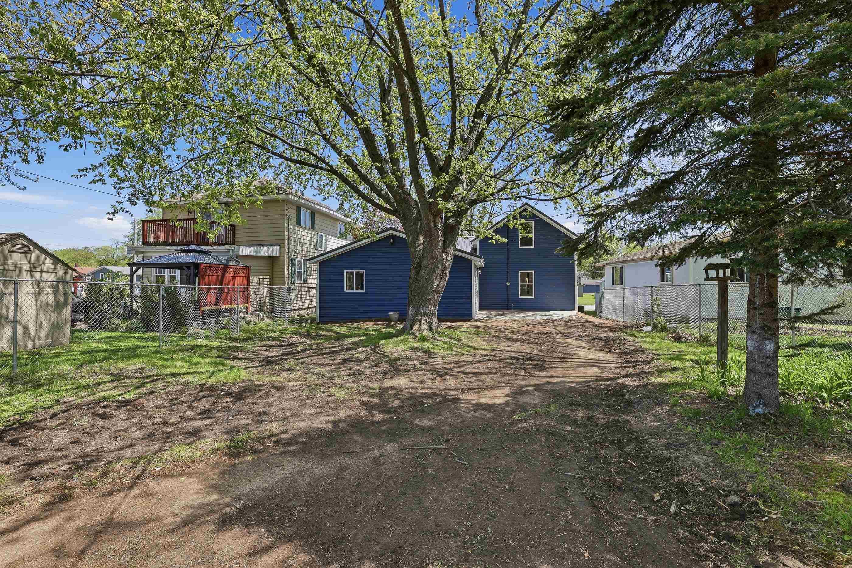 310 N MAPLE AVENUE, Marshfield, Wisconsin 54449, 4 Bedrooms Bedrooms, ,1 BathroomBathrooms,Residential,For Sale,310 N MAPLE AVENUE,22602140