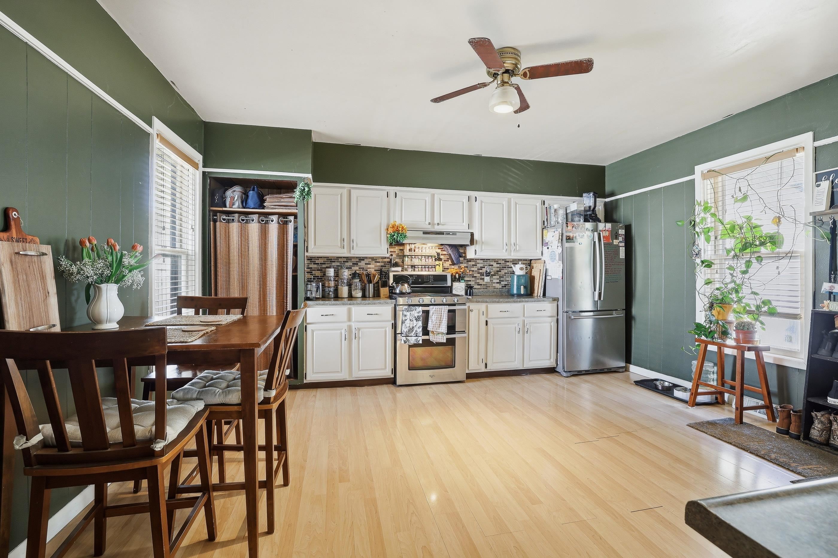 831 LINCOLN STREET, Wisconsin Rapids, Wisconsin 54494, 3 Bedrooms Bedrooms, ,1 BathroomBathrooms,Residential,For Sale,831 LINCOLN STREET,22602141
