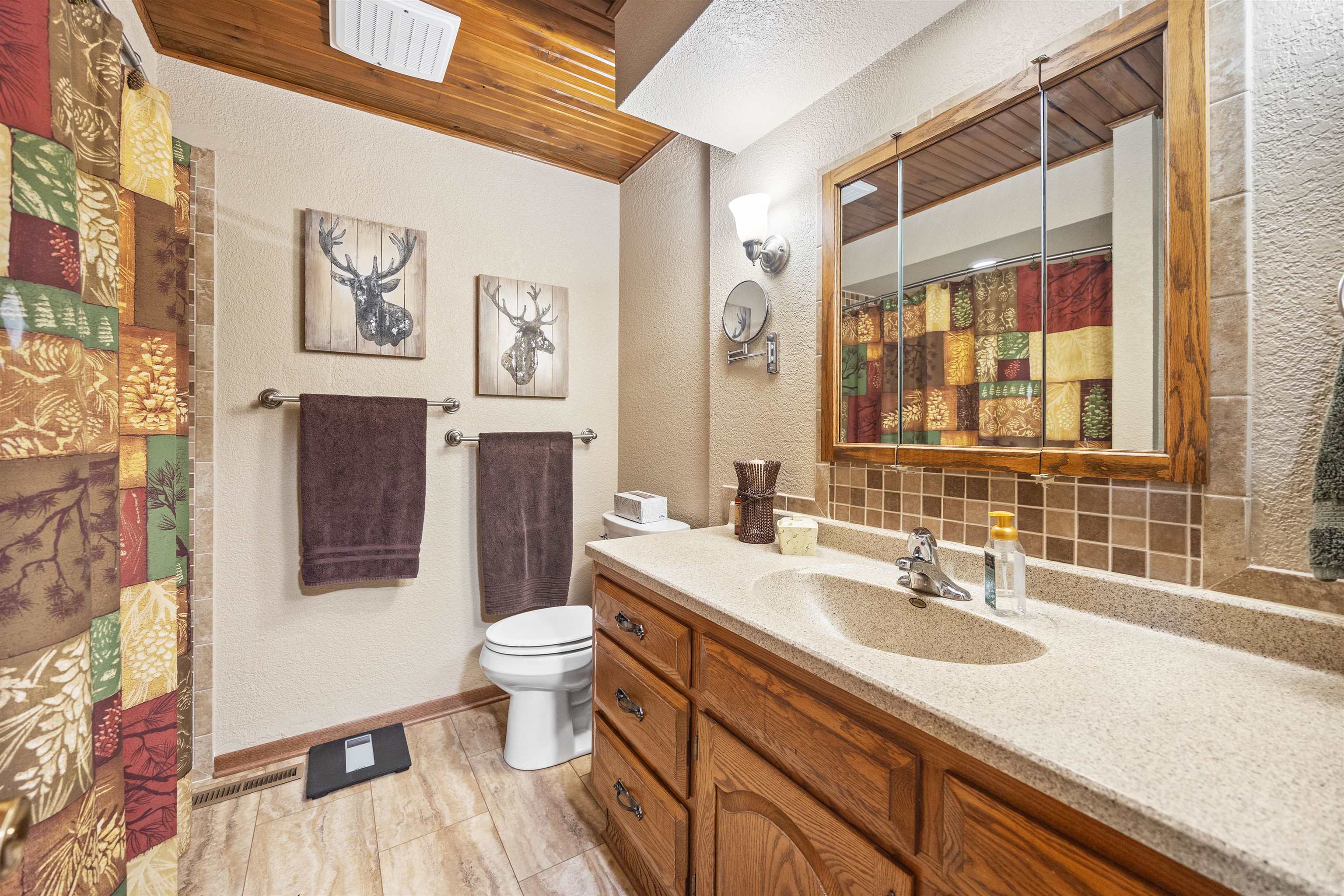 101 14TH AVENUE, Nekoosa, Wisconsin 54457, 3 Bedrooms Bedrooms, ,2 BathroomsBathrooms,Residential,For Sale,101 14TH AVENUE,22602144