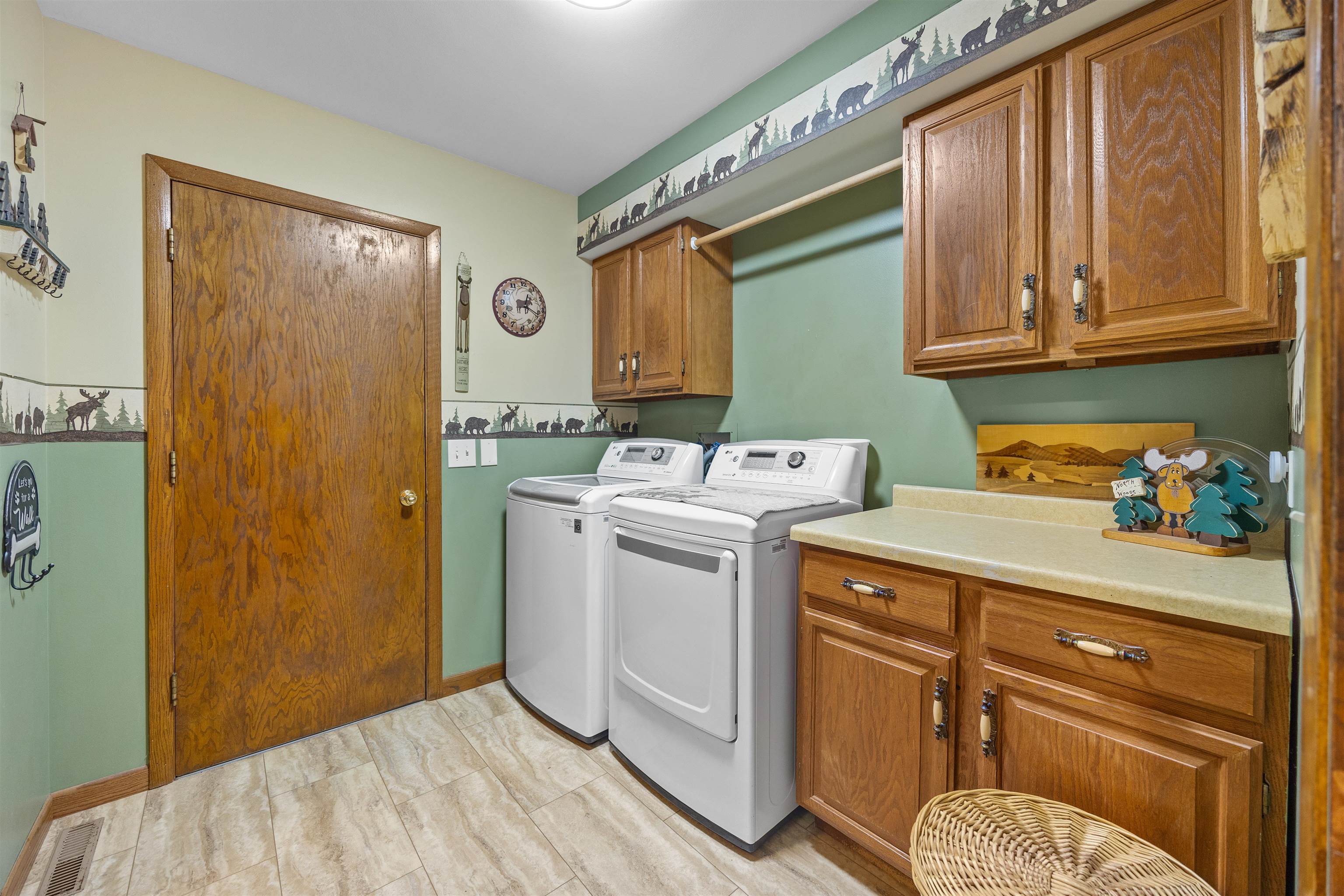 101 14TH AVENUE, Nekoosa, Wisconsin 54457, 3 Bedrooms Bedrooms, ,2 BathroomsBathrooms,Residential,For Sale,101 14TH AVENUE,22602144