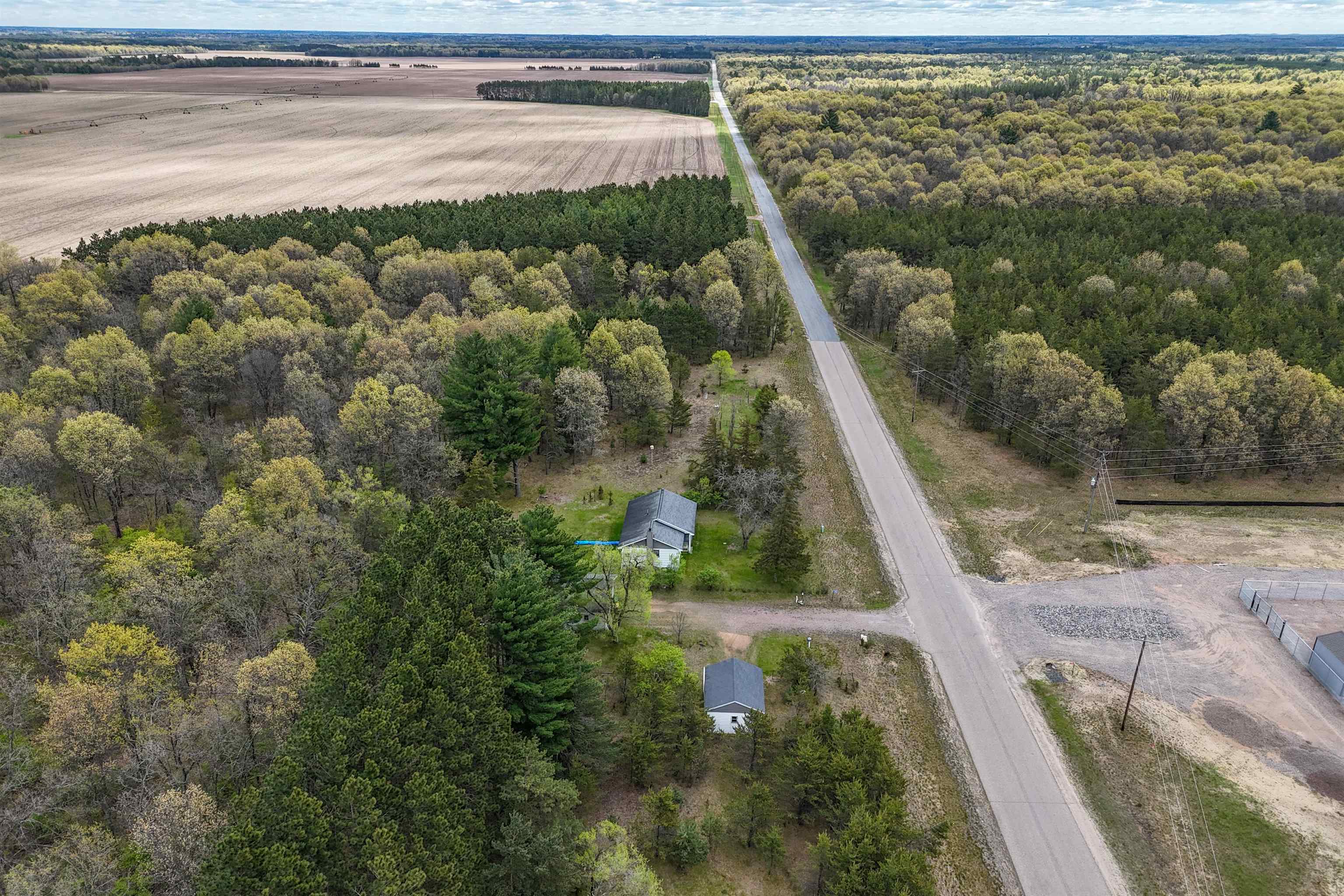 4750 COUNTY LINE ROAD, Nekoosa, Wisconsin 54457, 2 Bedrooms Bedrooms, ,1 BathroomBathrooms,Residential,For Sale,4750 COUNTY LINE ROAD,22602145