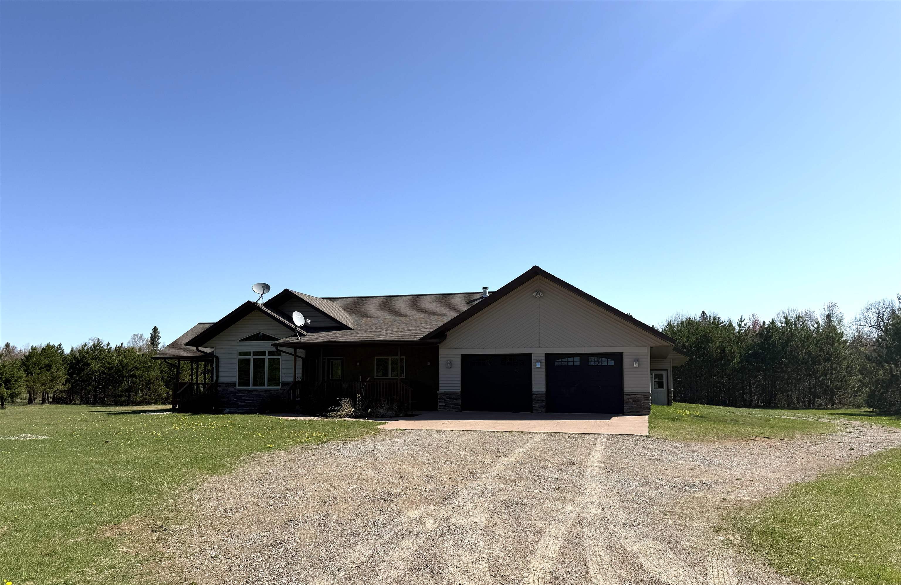 N19088 SANDY LOOP ROAD, Goodman, Wisconsin 54125, 2 Bedrooms Bedrooms, ,2 BathroomsBathrooms,Residential,For Sale,N19088 SANDY LOOP ROAD,22602146