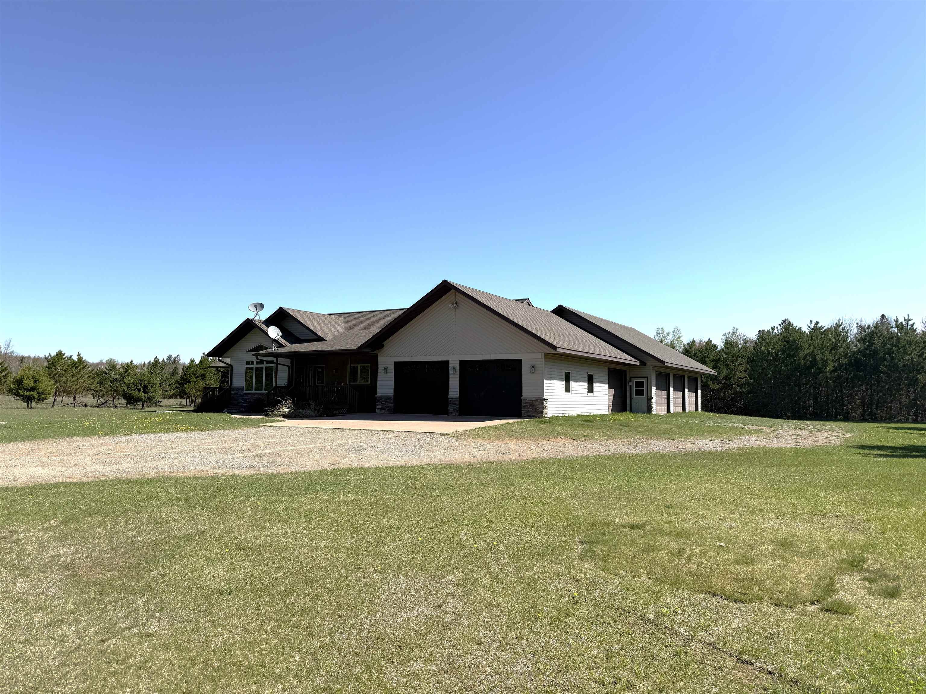 N19088 SANDY LOOP ROAD, Goodman, Wisconsin 54125, 2 Bedrooms Bedrooms, ,2 BathroomsBathrooms,Residential,For Sale,N19088 SANDY LOOP ROAD,22602146