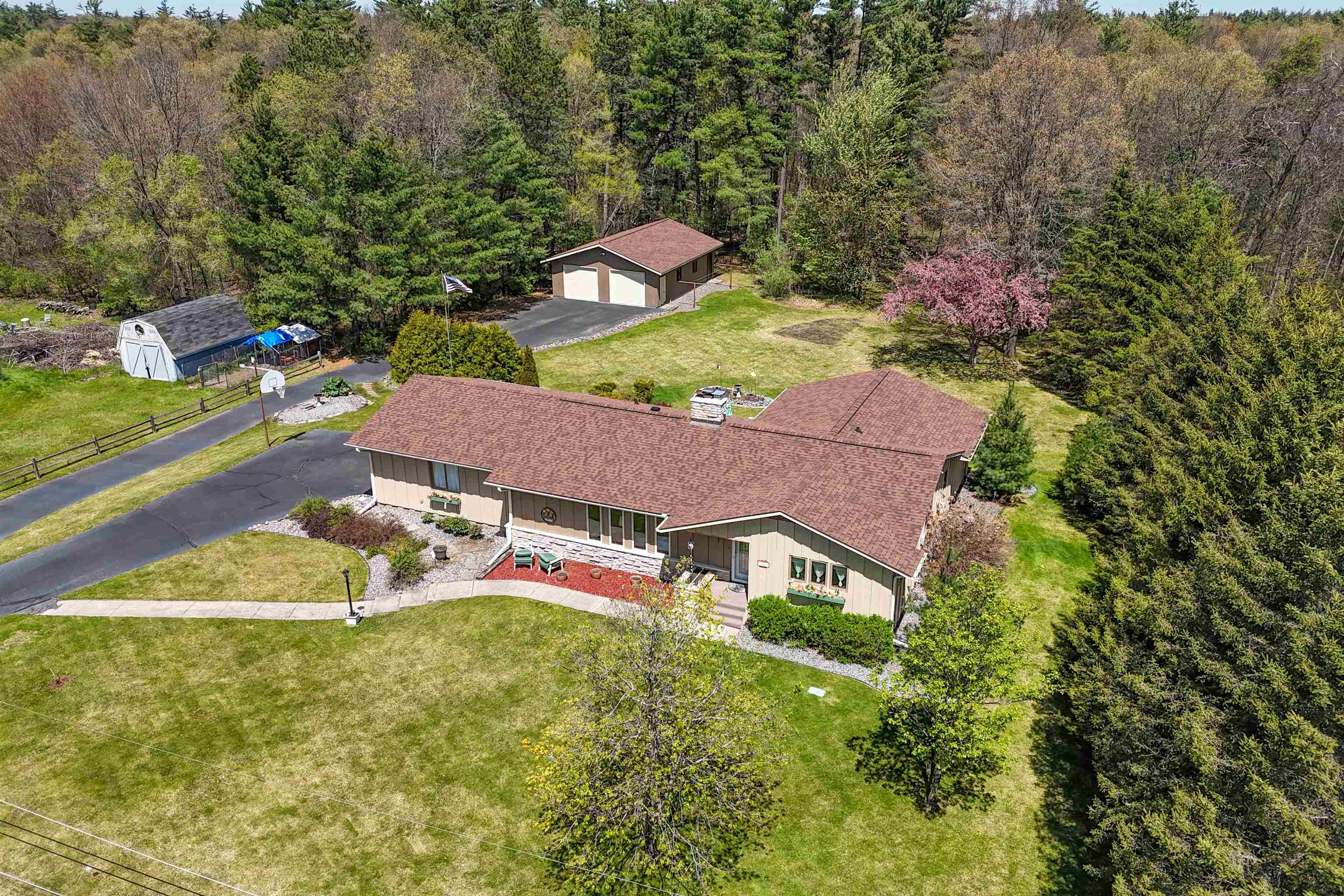 5311 STRODMAN AVENUE, Wisconsin Rapids, Wisconsin 54494, 3 Bedrooms Bedrooms, ,3 BathroomsBathrooms,Residential,For Sale,5311 STRODMAN AVENUE,22602149