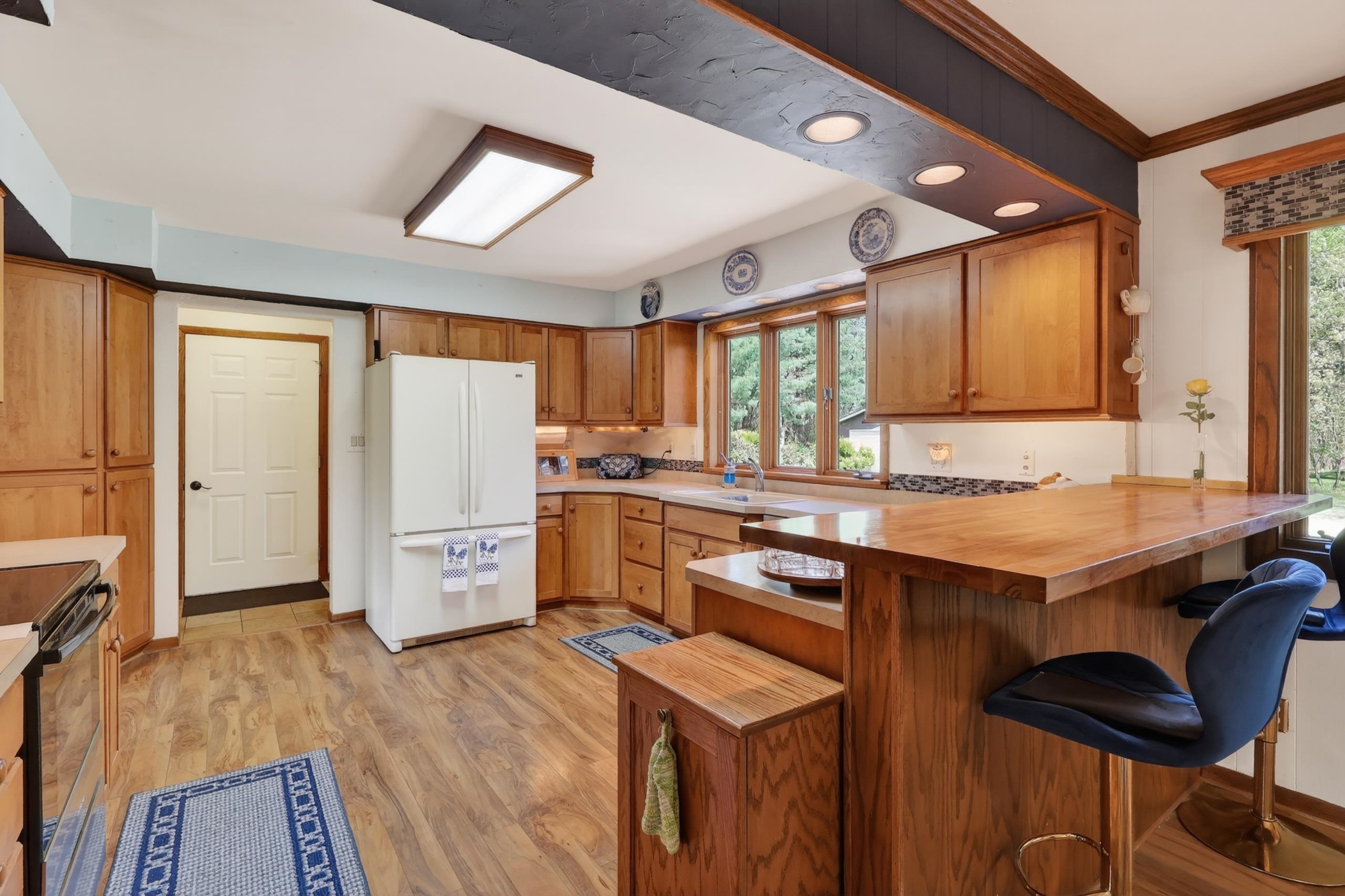 5311 STRODMAN AVENUE, Wisconsin Rapids, Wisconsin 54494, 3 Bedrooms Bedrooms, ,3 BathroomsBathrooms,Residential,For Sale,5311 STRODMAN AVENUE,22602149