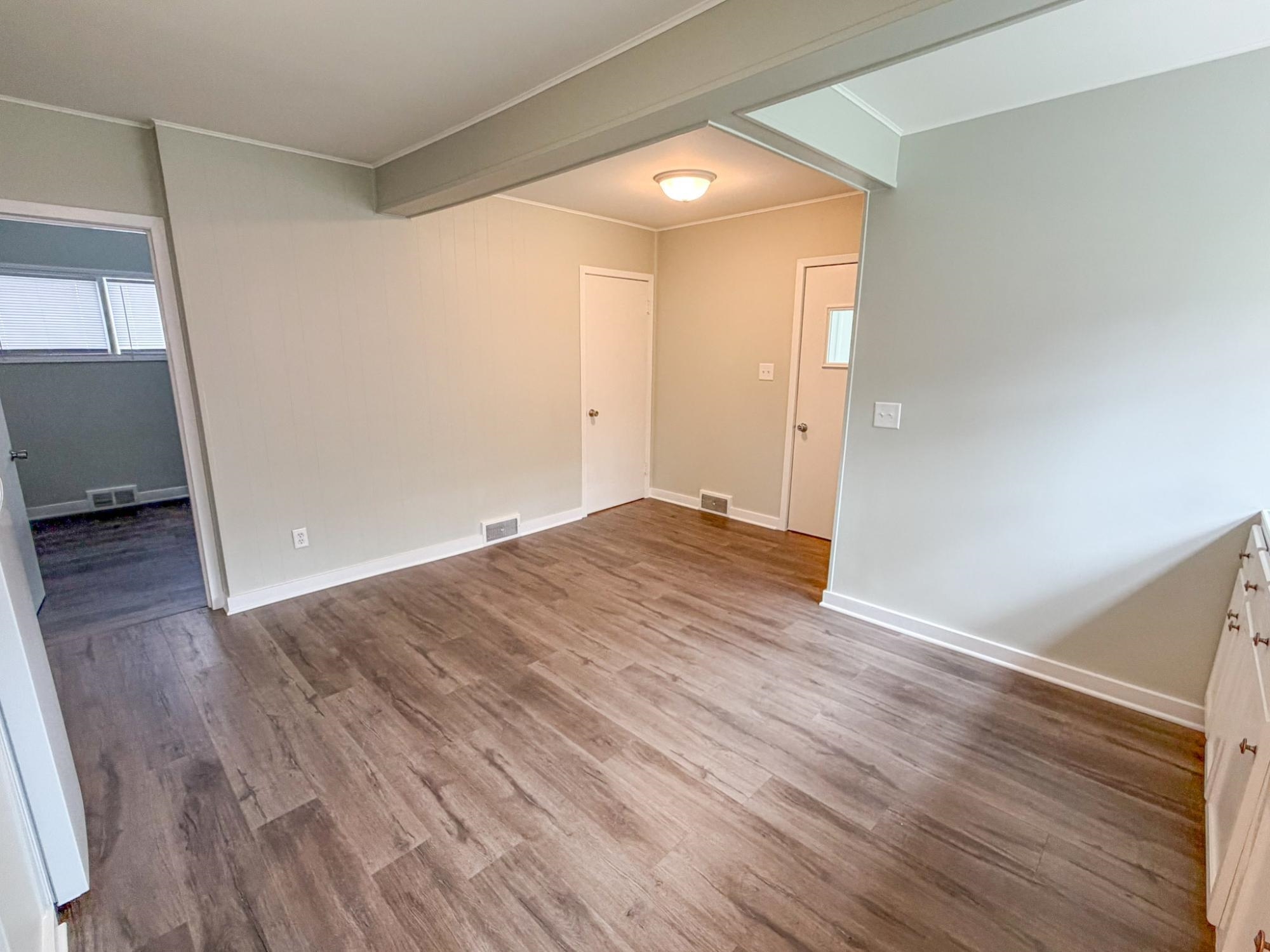 649 7TH AVENUE SOUTH, Park Falls, Wisconsin 54552, 3 Bedrooms Bedrooms, ,1 BathroomBathrooms,Residential,For Sale,649 7TH AVENUE SOUTH,22602150